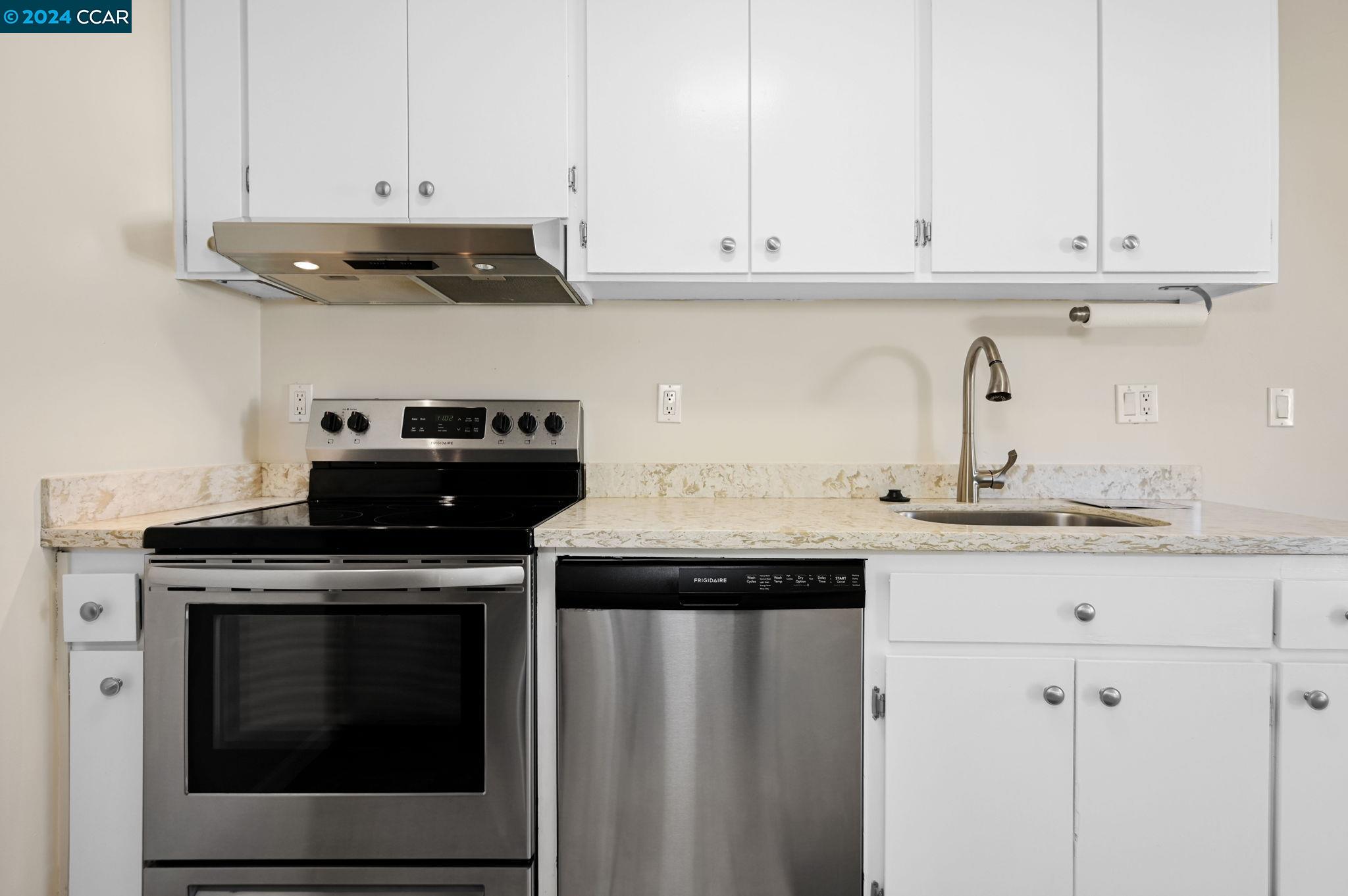Photo #9: 41080456 Listing: Photo #9