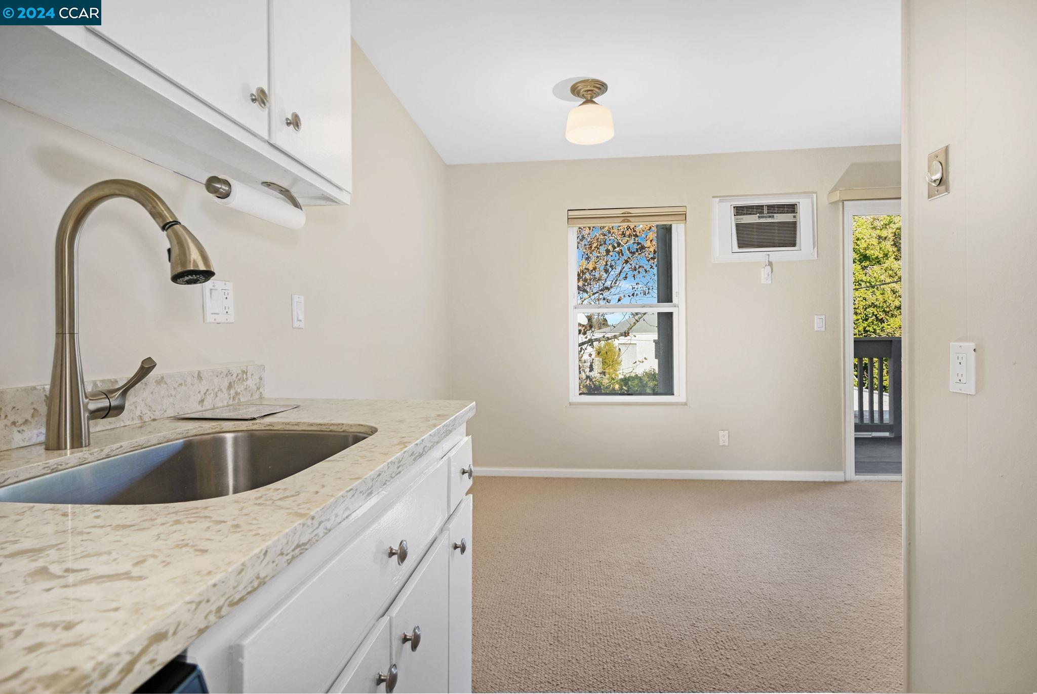 Photo #10: 41080456 Listing: Photo #10