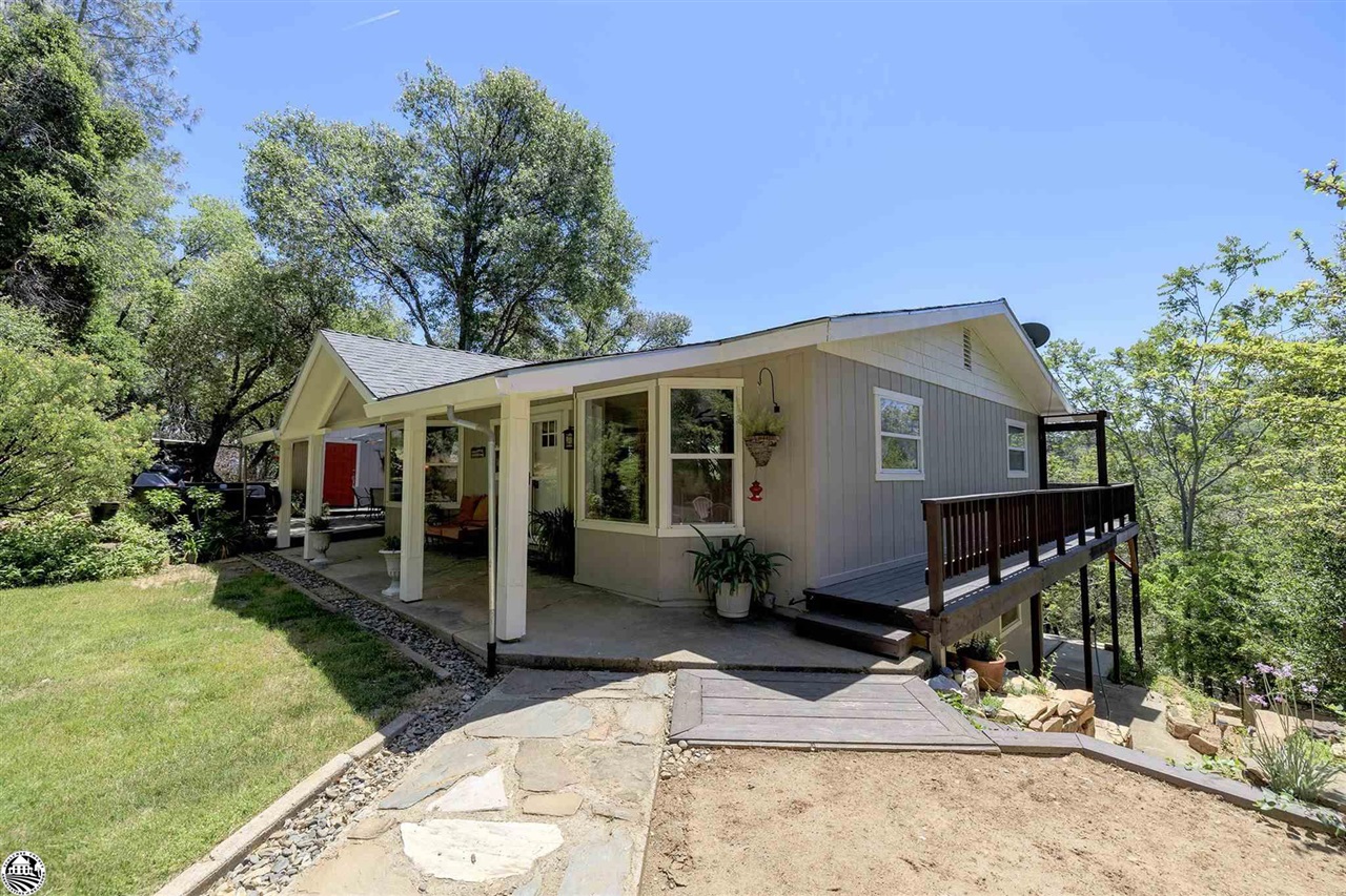 Detail Gallery Image 15 of 60 For 18475 E Hershey, Tuolumne,  CA 95379-9627 - 3 Beds | 2 Baths