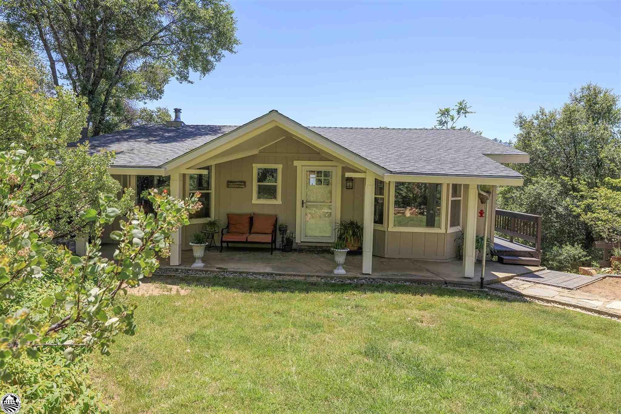 Detail Gallery Image 18 of 60 For 18475 E Hershey, Tuolumne,  CA 95379-9627 - 3 Beds | 2 Baths