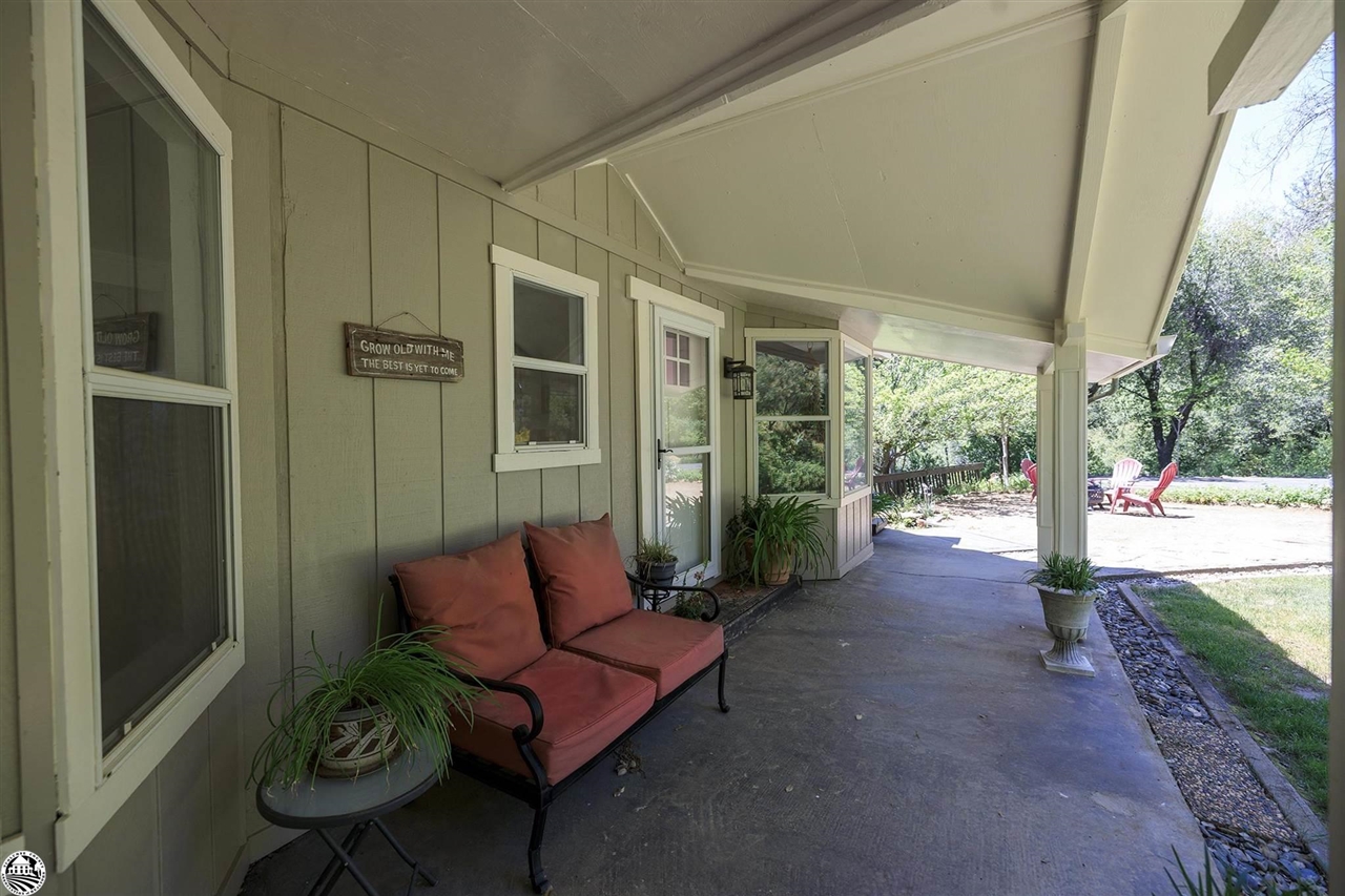 Detail Gallery Image 19 of 60 For 18475 E Hershey, Tuolumne,  CA 95379-9627 - 3 Beds | 2 Baths