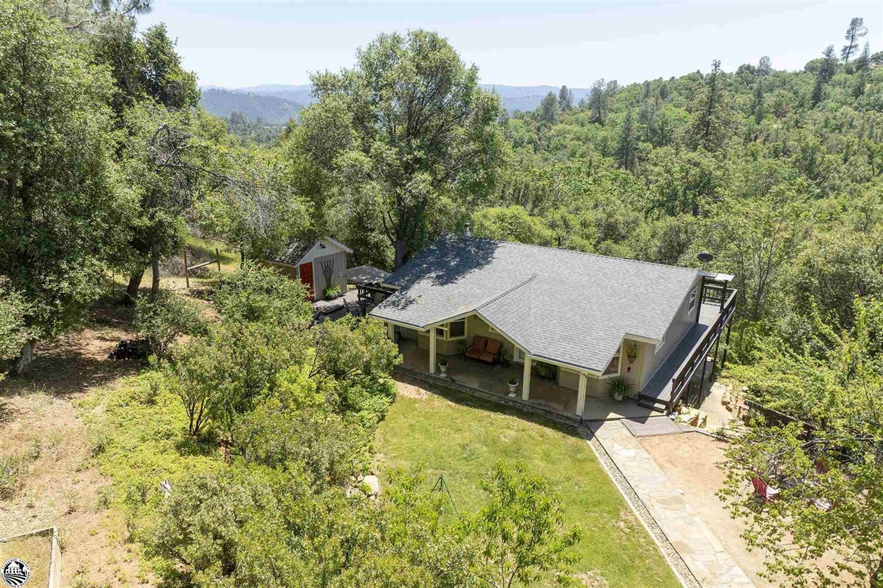 Detail Gallery Image 3 of 60 For 18475 E Hershey, Tuolumne,  CA 95379-9627 - 3 Beds | 2 Baths