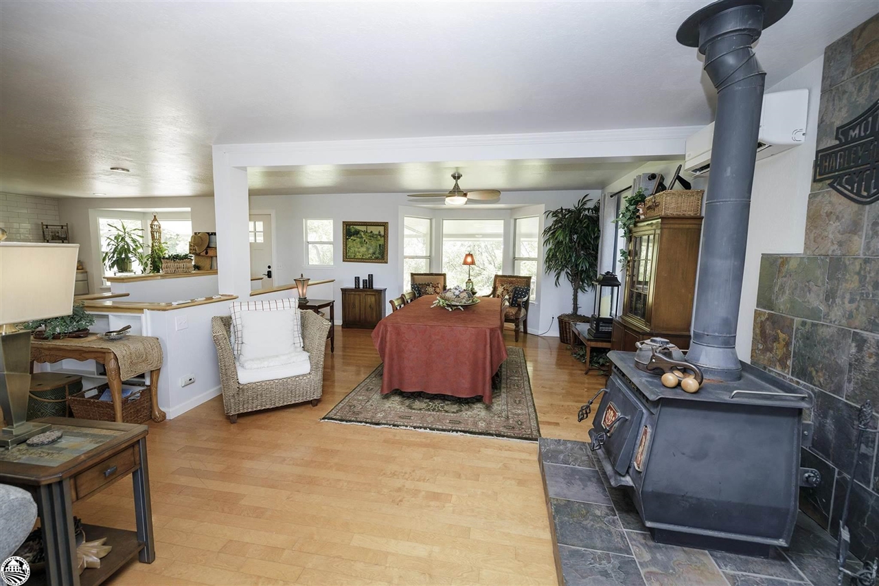 Detail Gallery Image 25 of 60 For 18475 E Hershey, Tuolumne,  CA 95379-9627 - 3 Beds | 2 Baths