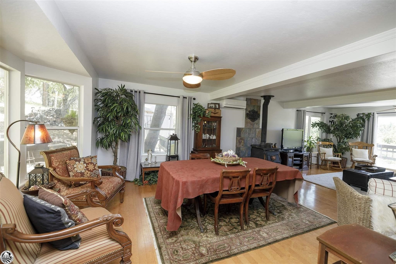 Detail Gallery Image 28 of 60 For 18475 E Hershey, Tuolumne,  CA 95379-9627 - 3 Beds | 2 Baths