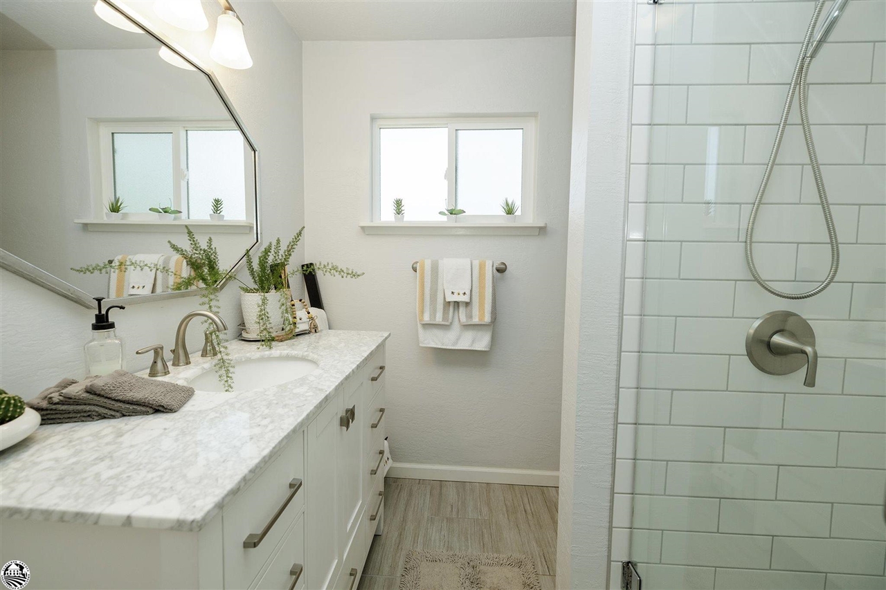 Detail Gallery Image 40 of 60 For 18475 E Hershey, Tuolumne,  CA 95379-9627 - 3 Beds | 2 Baths