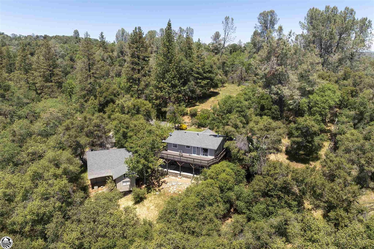 Detail Gallery Image 5 of 60 For 18475 E Hershey, Tuolumne,  CA 95379-9627 - 3 Beds | 2 Baths