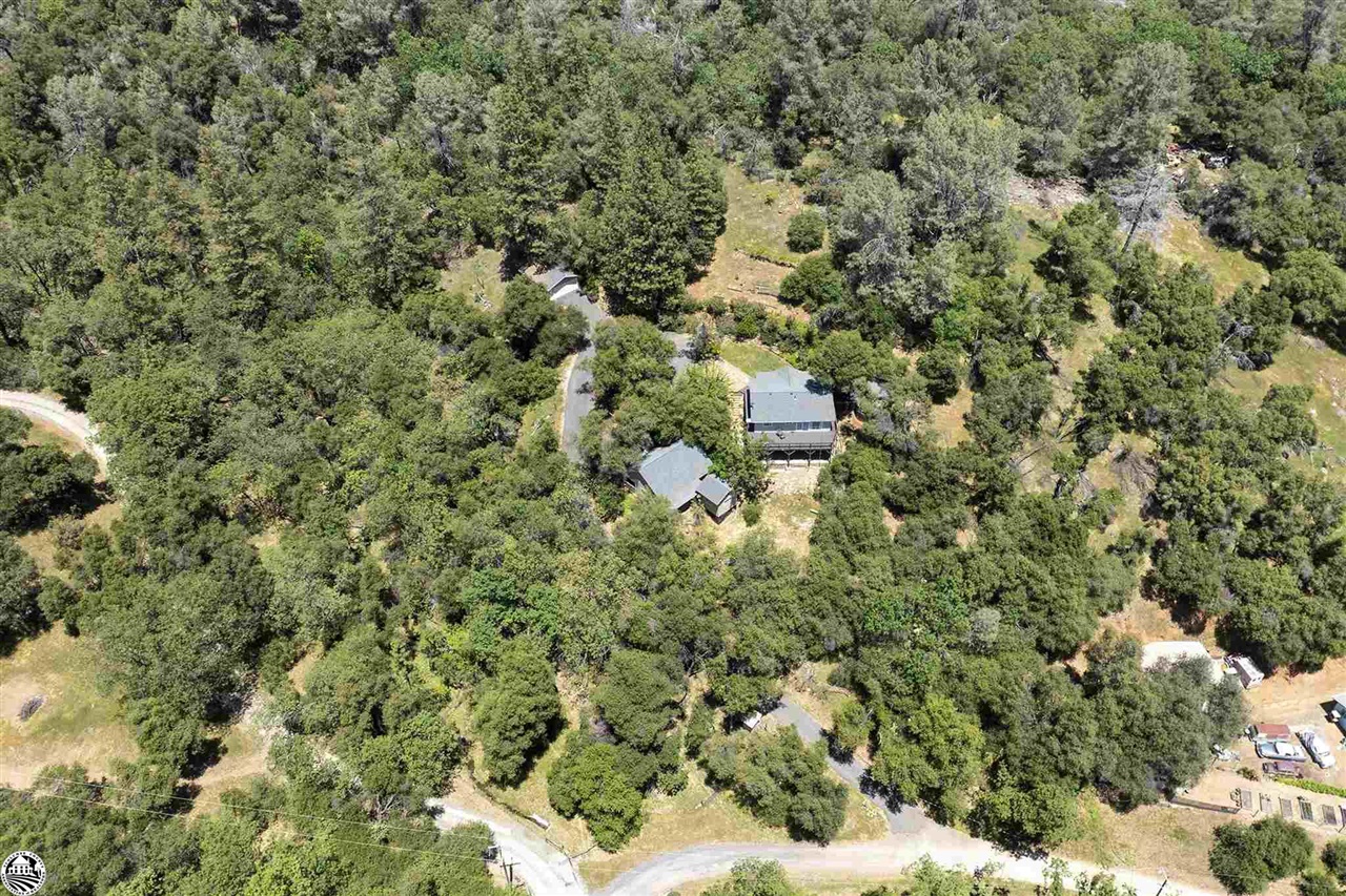 Detail Gallery Image 6 of 60 For 18475 E Hershey, Tuolumne,  CA 95379-9627 - 3 Beds | 2 Baths