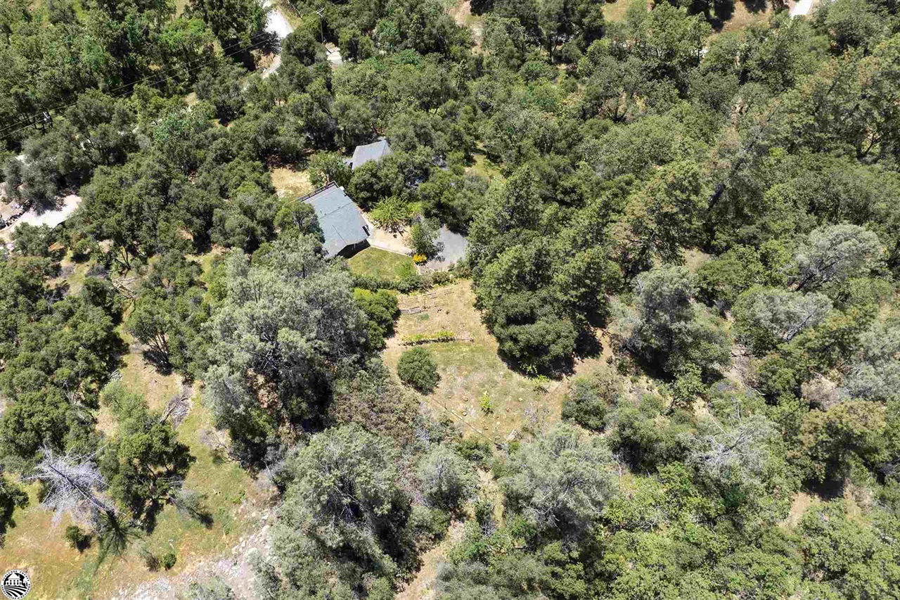 Detail Gallery Image 9 of 60 For 18475 E Hershey, Tuolumne,  CA 95379-9627 - 3 Beds | 2 Baths