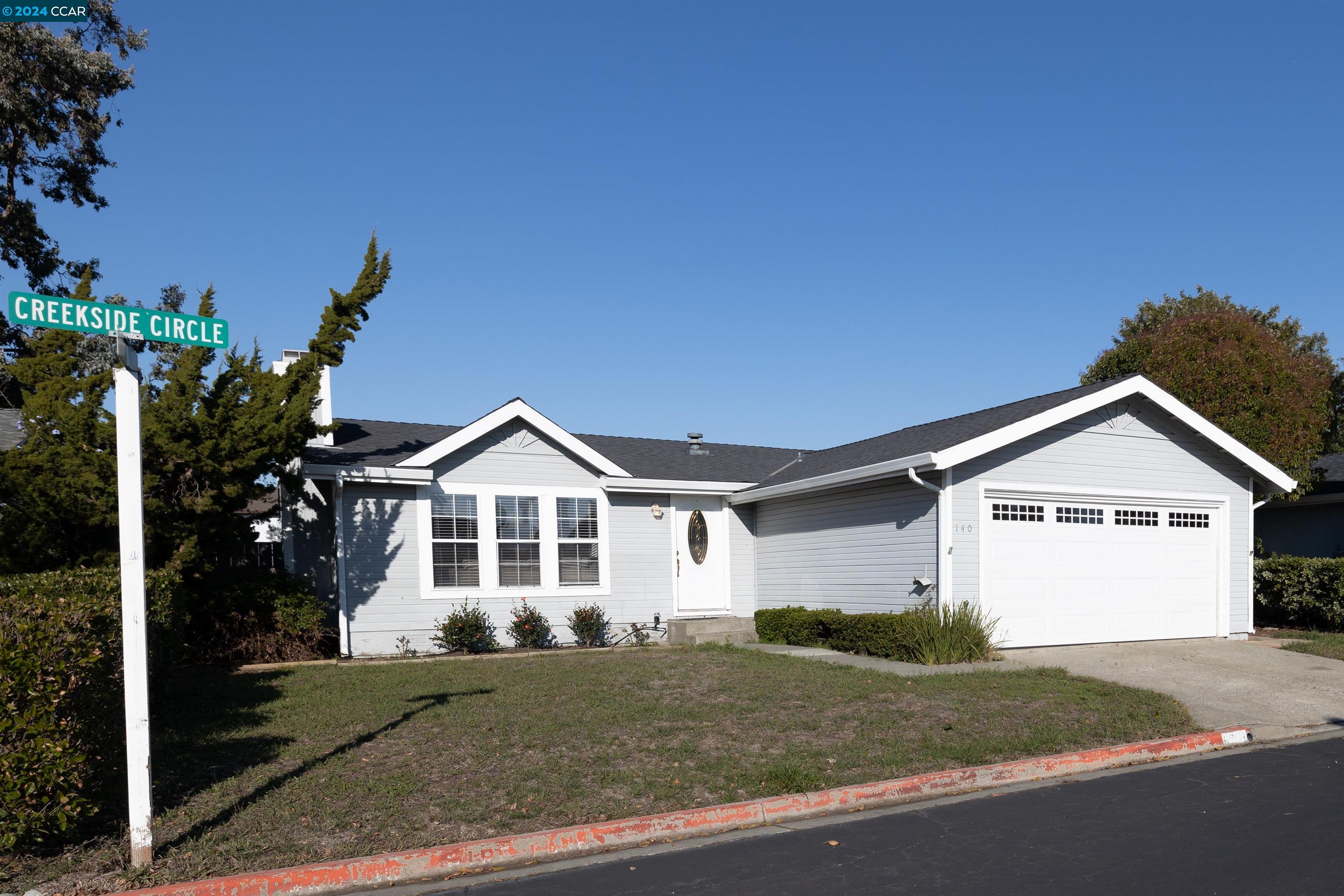 Detail Gallery Image 1 of 1 For 140 Creekside Circle, American Canyon,  CA 94503 - 3 Beds | 2 Baths