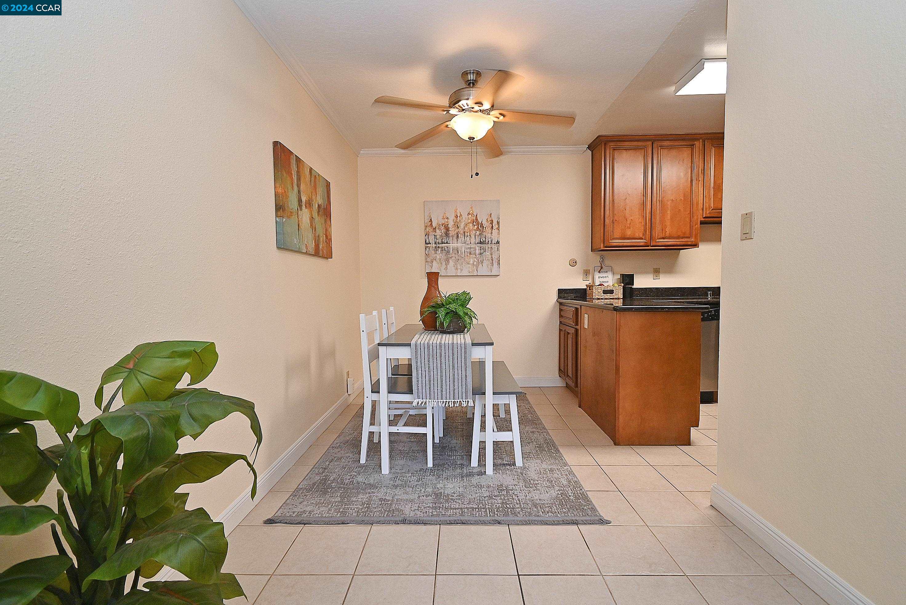Photo #5: 41080514 Listing 