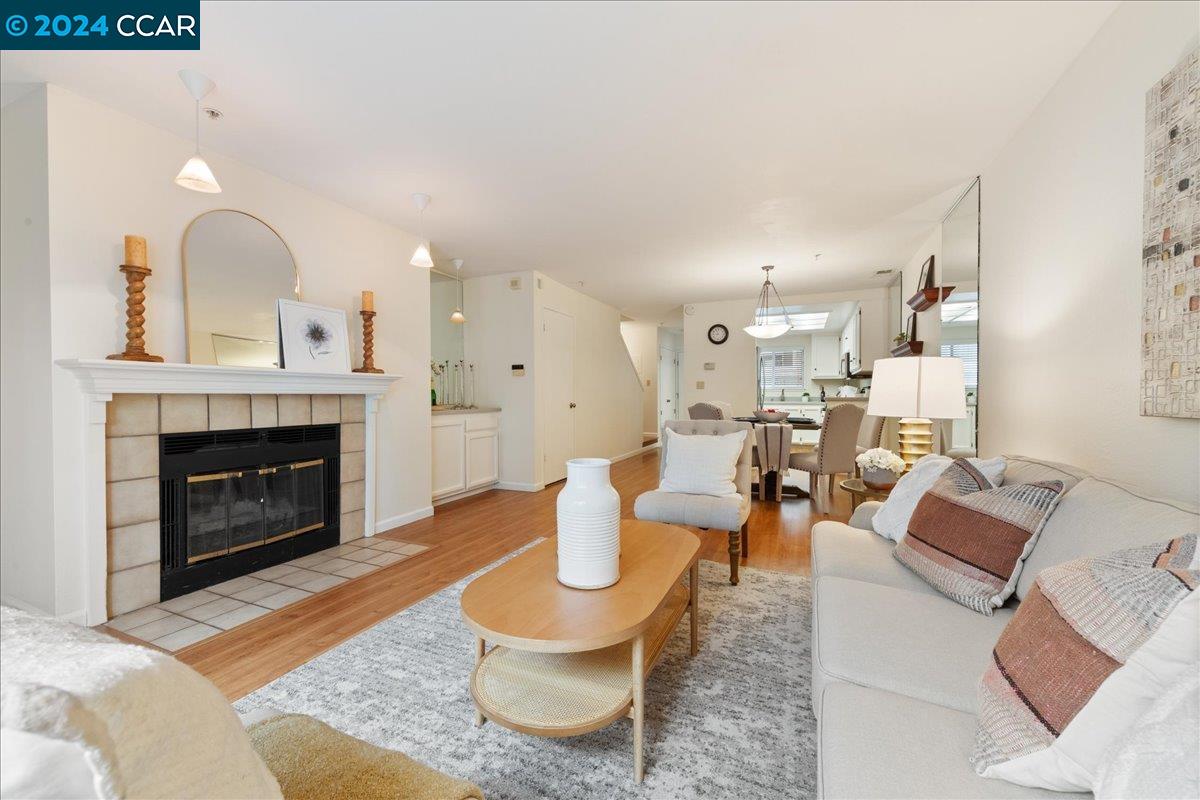 Photo #4: 41080515 Listing 