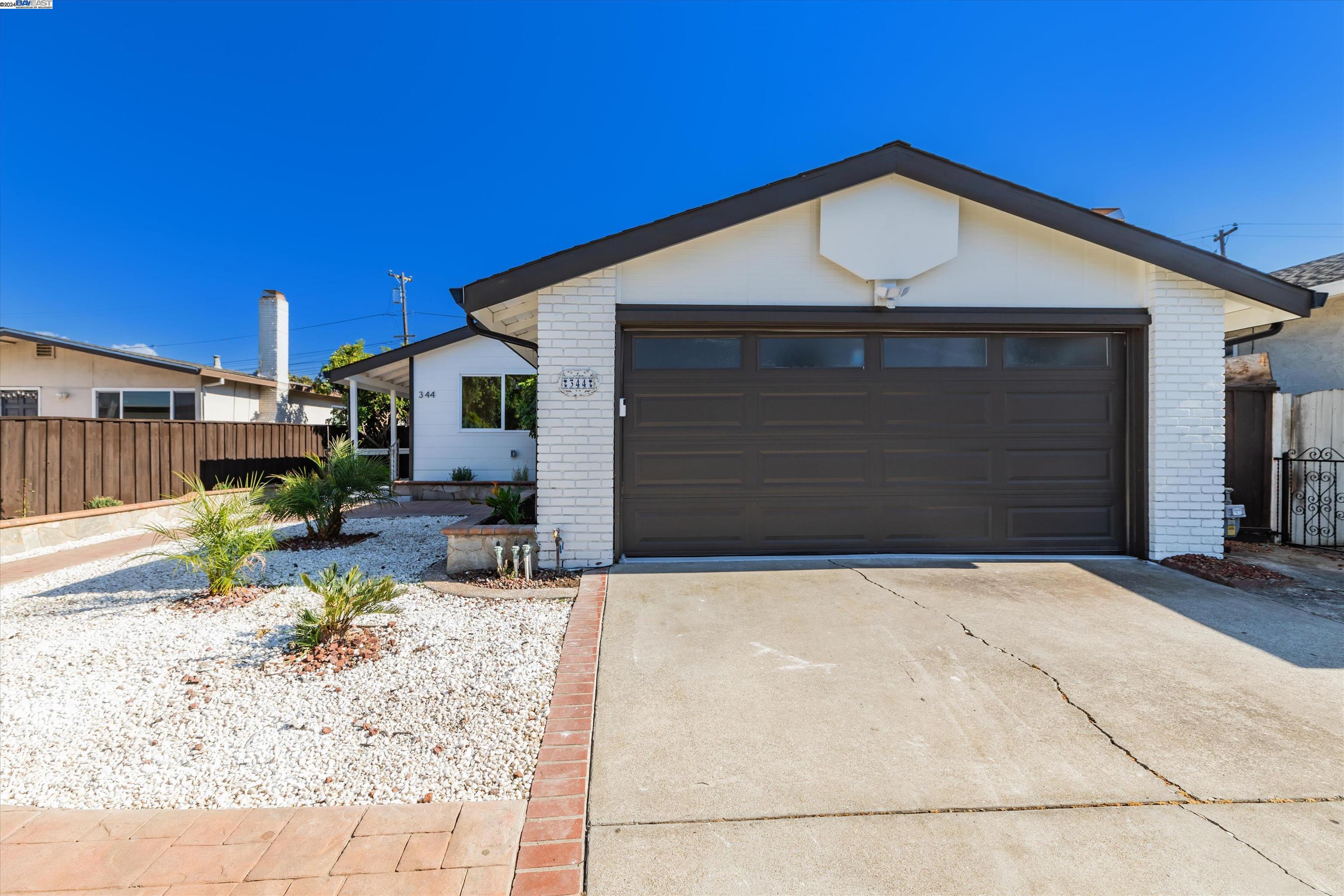 Detail Gallery Image 1 of 1 For 344 Silvertip Ct, Milpitas,  CA 95035 - 3 Beds | 2 Baths