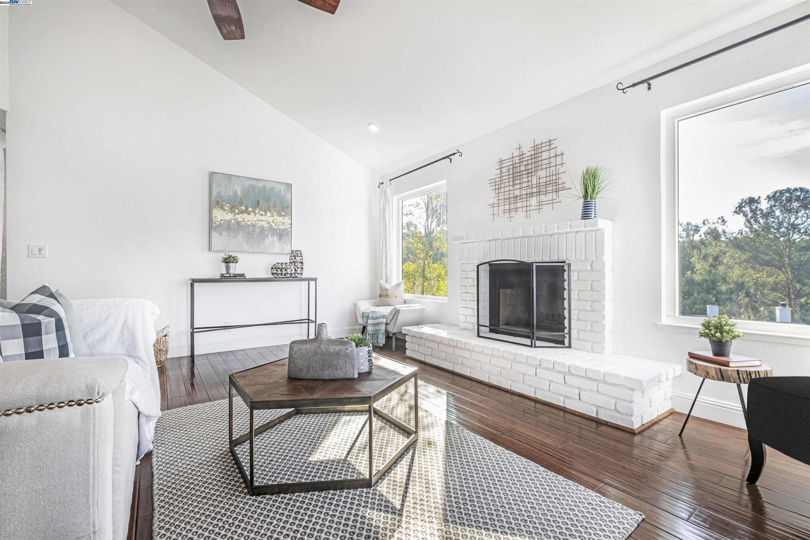 Photo #4: 41080530 Listing 