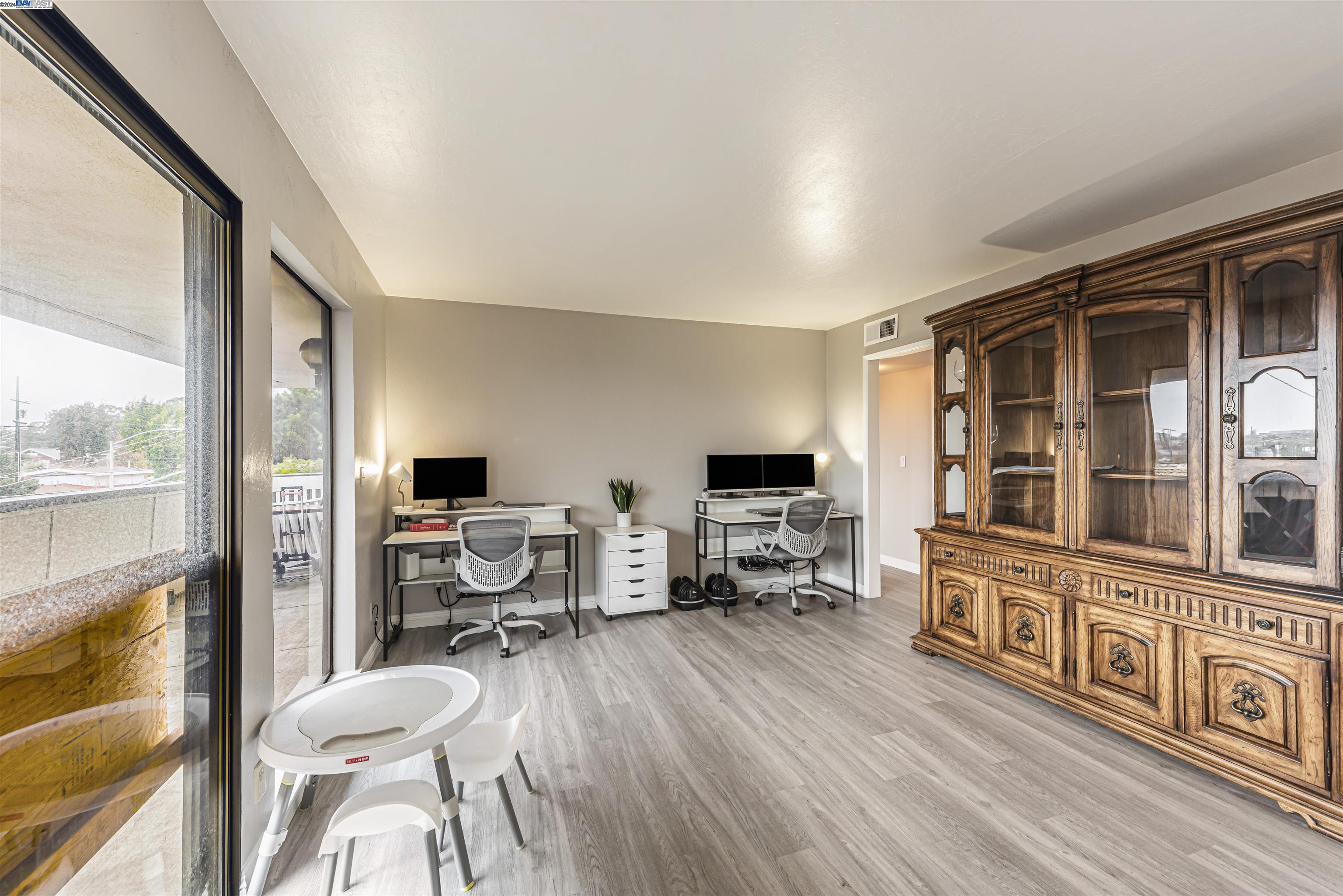 Detail Gallery Image 20 of 32 For 1550 Bancroft Ave #431,  San Leandro,  CA 94577 - 3 Beds | 2 Baths