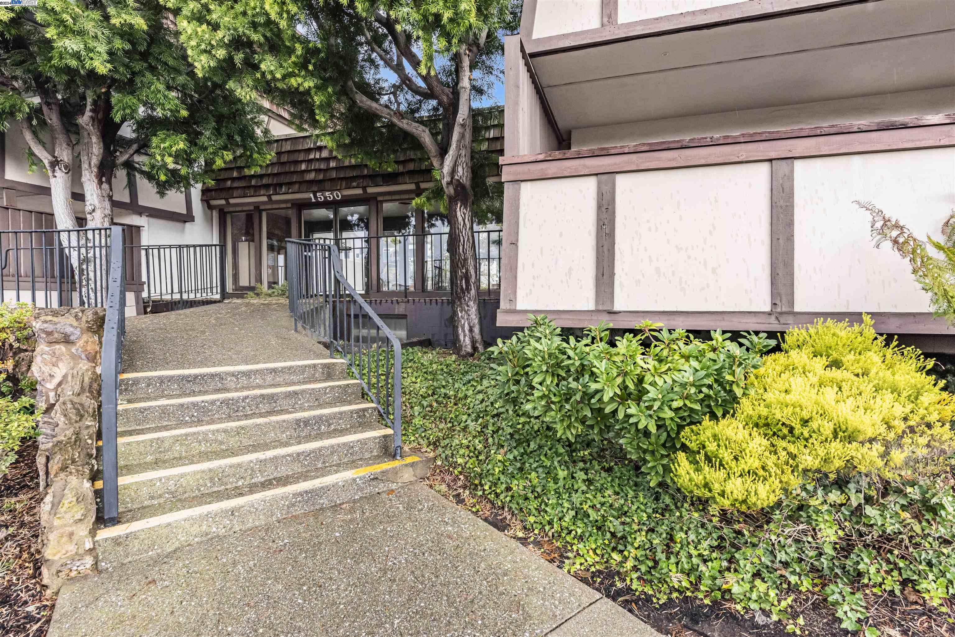 Photo #5: 41080535 Listing 
