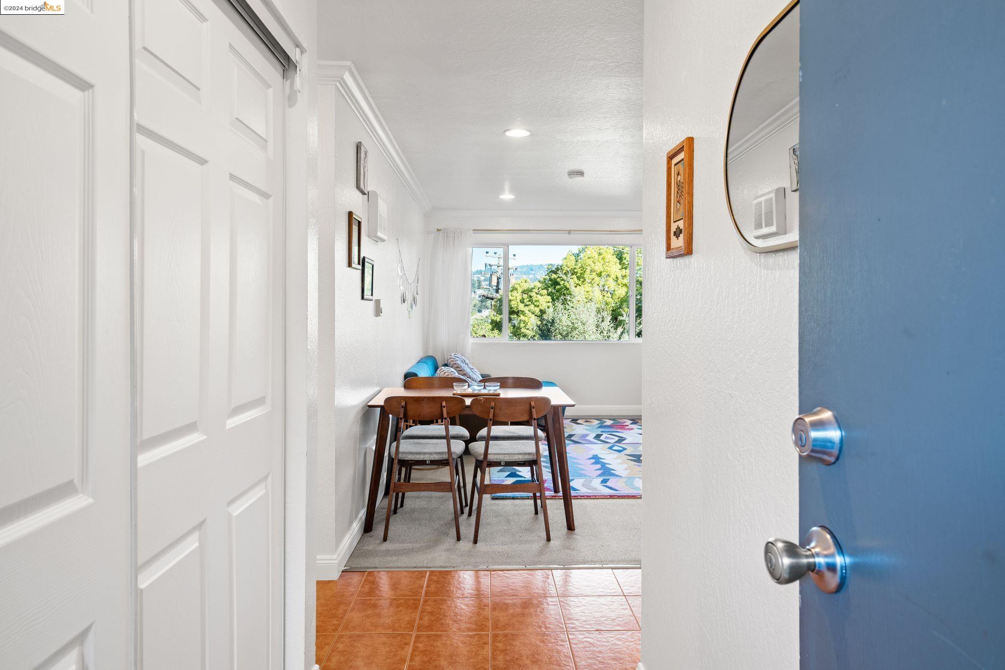 455 Crescent St # 220, Oakland, California 94610, 2 Bedrooms Bedrooms, 4 Rooms Rooms,2 BathroomsBathrooms,Residential,For Sale,455 Crescent St # 220,41080544
