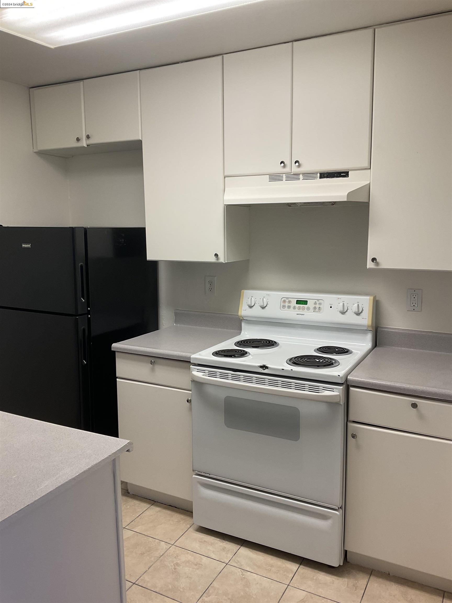 Detail Gallery Image 2 of 7 For 2101 Lemontree Way #1,  Antioch,  CA 94509 - 2 Beds | 1 Baths