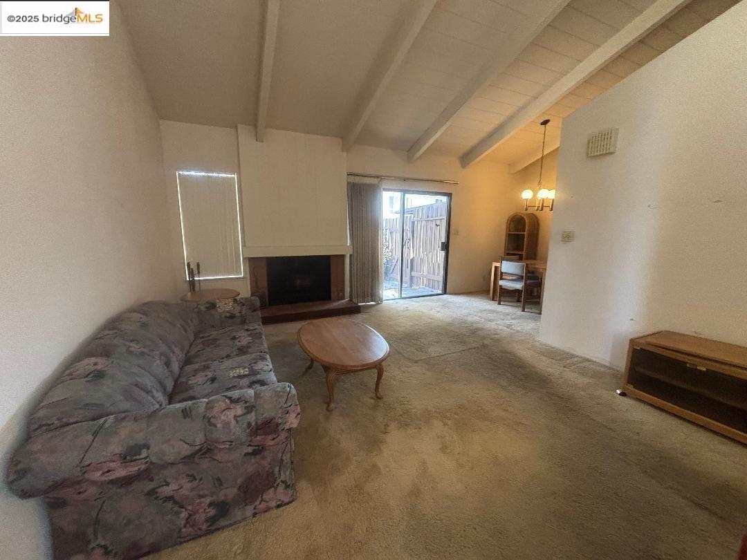 Photo #4: 41080570 Listing 
