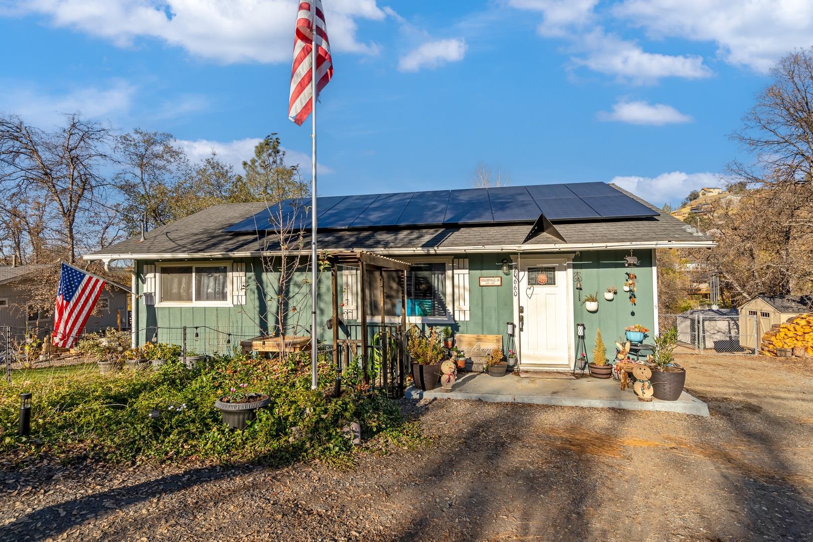 Detail Gallery Image 1 of 1 For 20660 Willow Springs Dr, Soulsbyville,  CA 95372 - 2 Beds | 1 Baths