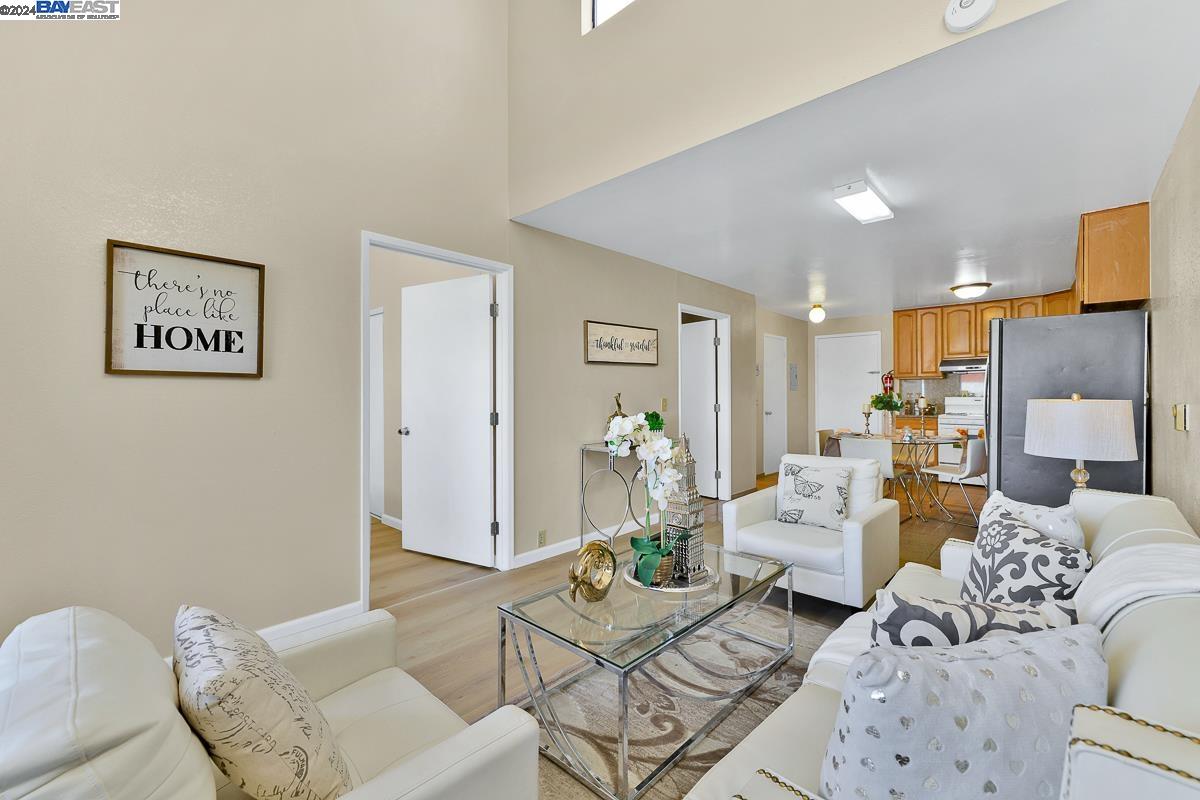 Photo #5: 41080581 Listing 