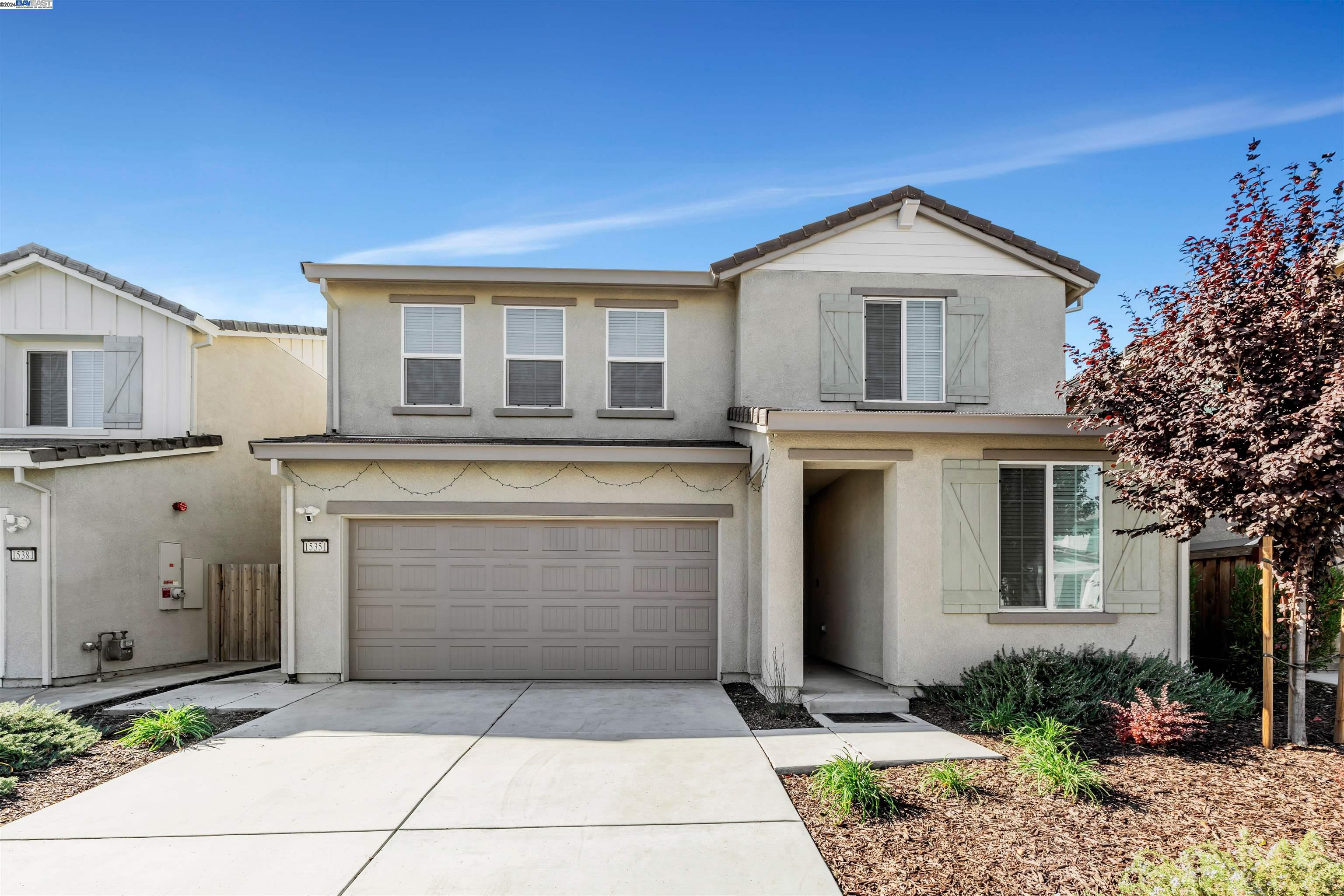 Detail Gallery Image 1 of 42 For 15351 Flycatcher Dr, Lathrop,  CA 95330 - 4 Beds | 3 Baths