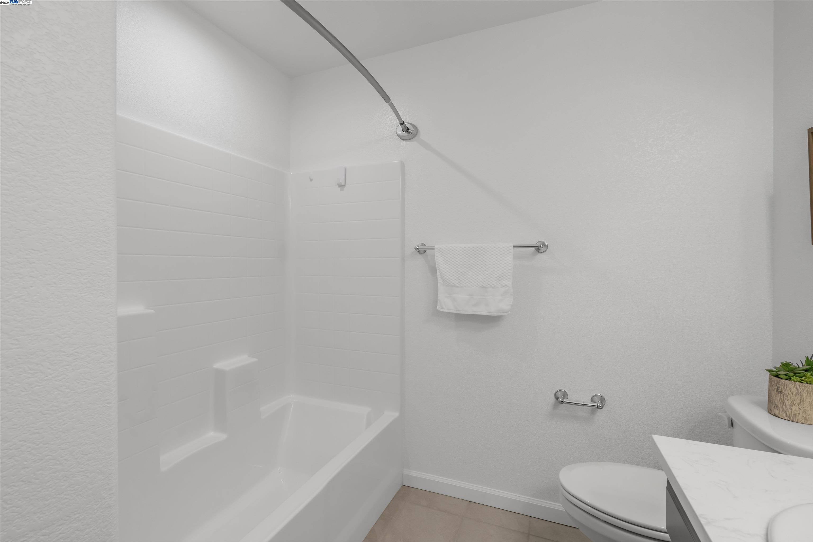 Detail Gallery Image 29 of 42 For 15351 Flycatcher Dr, Lathrop,  CA 95330 - 4 Beds | 3 Baths