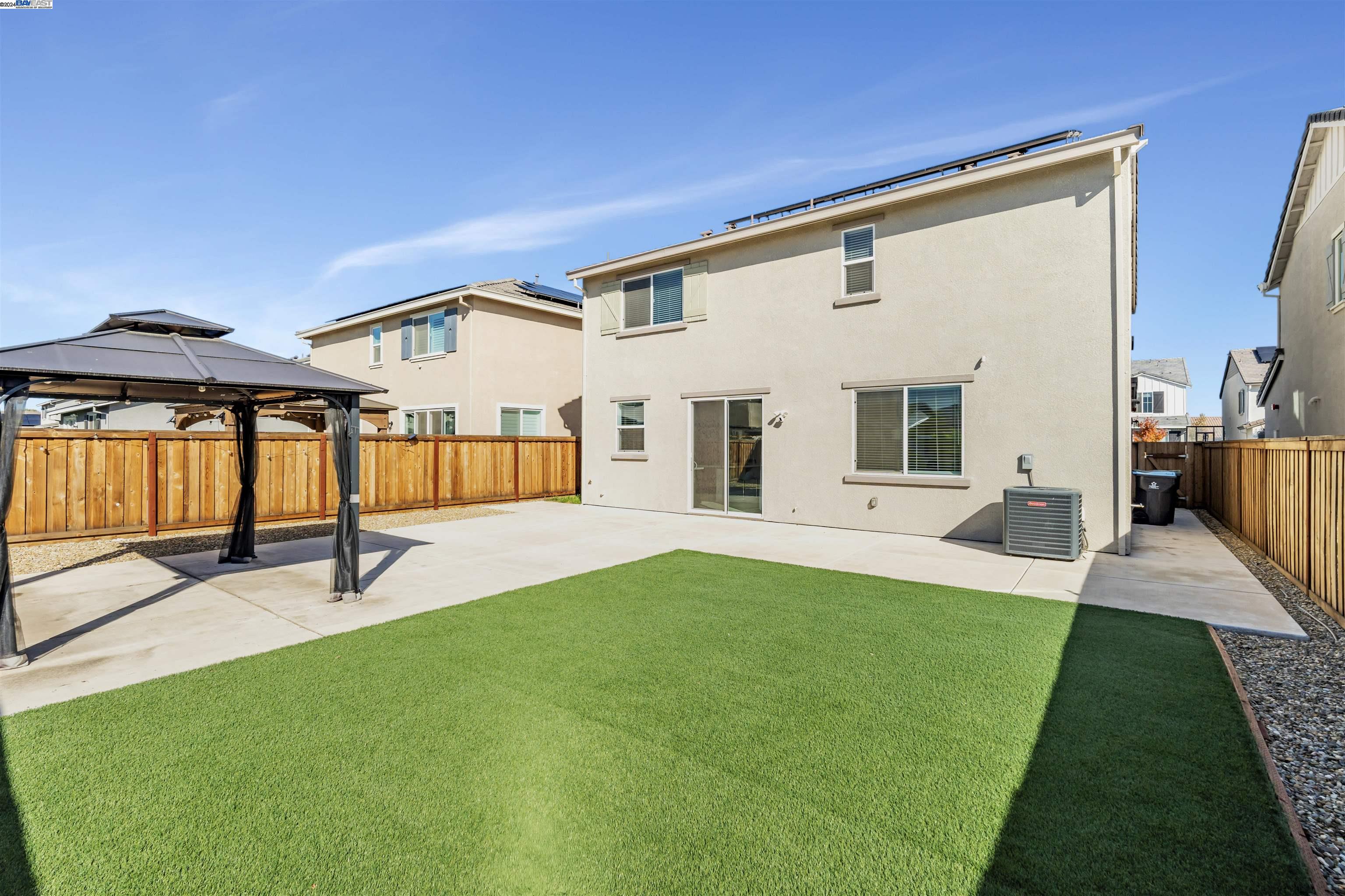 Detail Gallery Image 37 of 42 For 15351 Flycatcher Dr, Lathrop,  CA 95330 - 4 Beds | 3 Baths