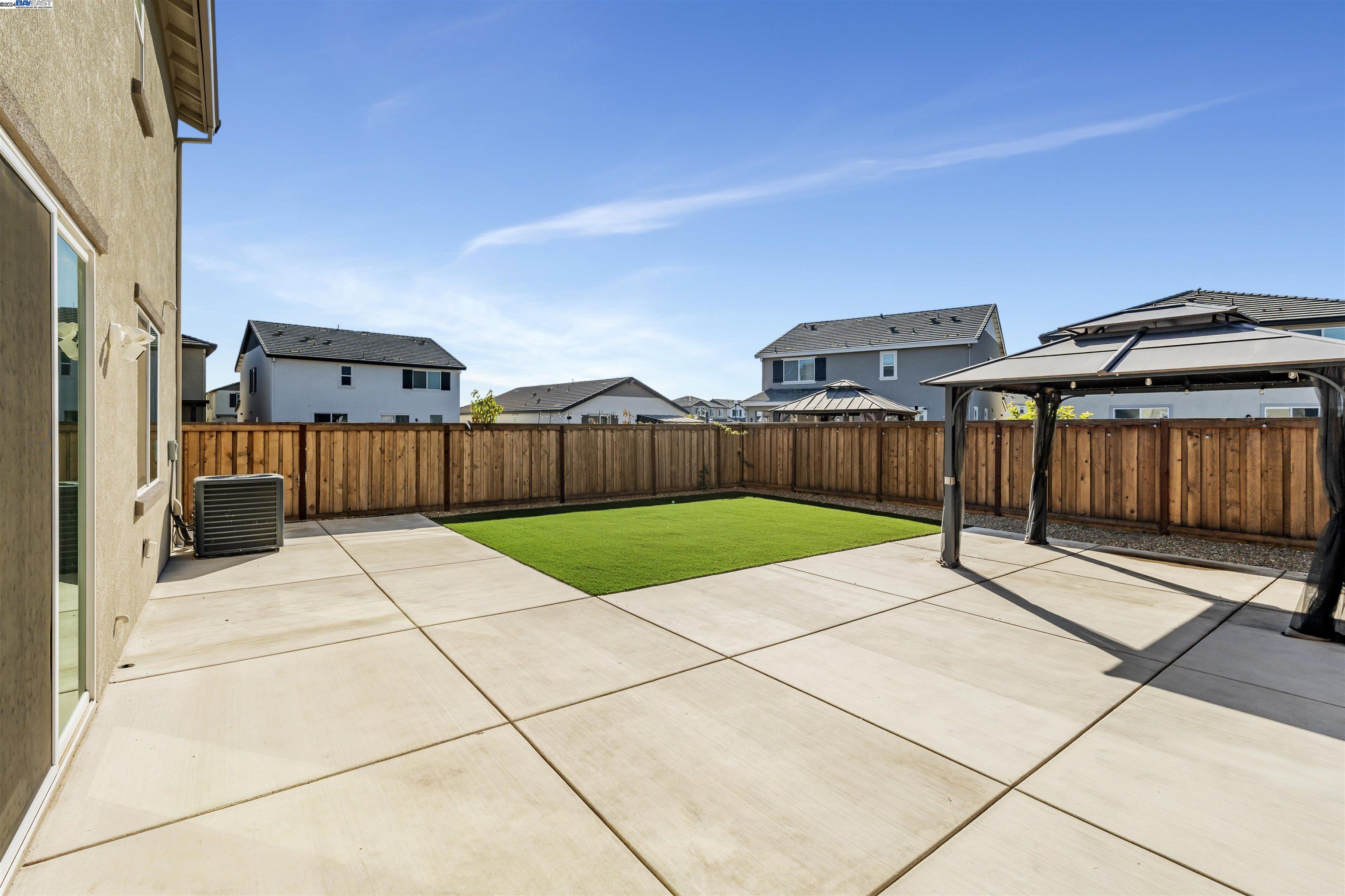 Detail Gallery Image 39 of 42 For 15351 Flycatcher Dr, Lathrop,  CA 95330 - 4 Beds | 3 Baths