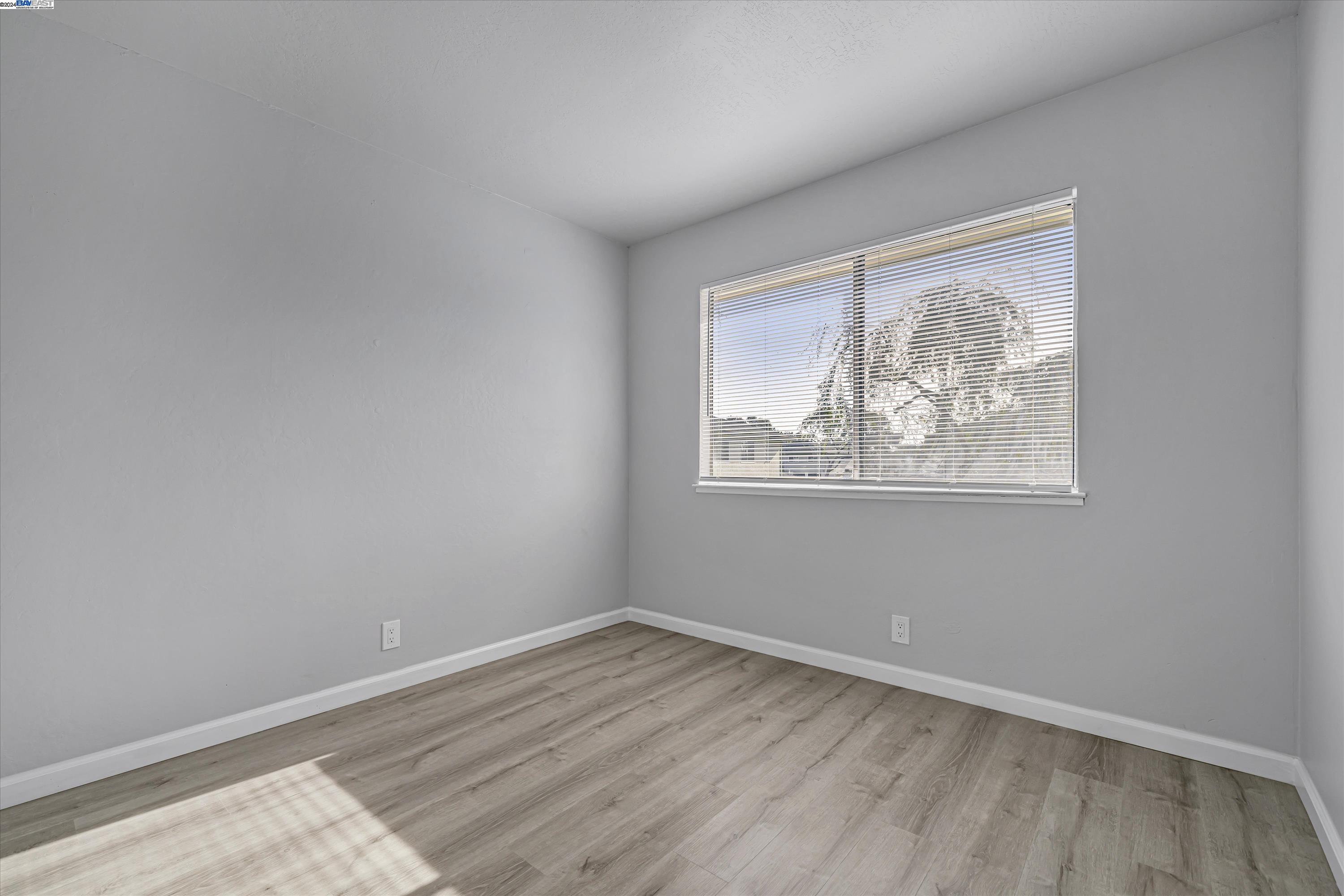 Detail Gallery Image 19 of 24 For 34701 Alvarado Niles Rd #4,  Union City,  CA 94587 - 2 Beds | 1 Baths