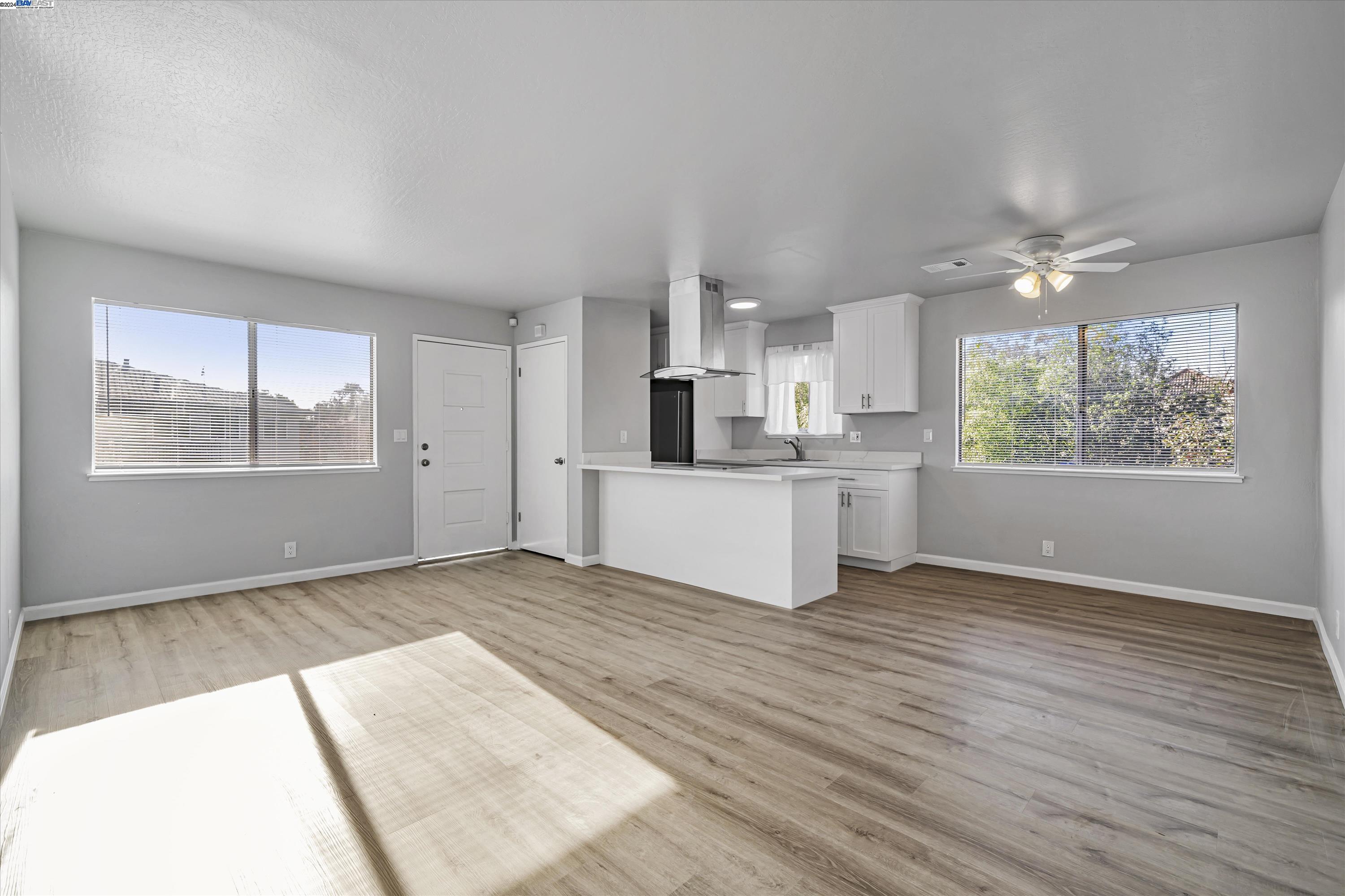 Photo #3: 41080654 Listing 