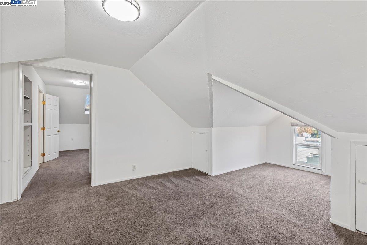 Detail Gallery Image 16 of 29 For 1915 Minturn St, Alameda,  CA 94501 - 3 Beds | 1/1 Baths