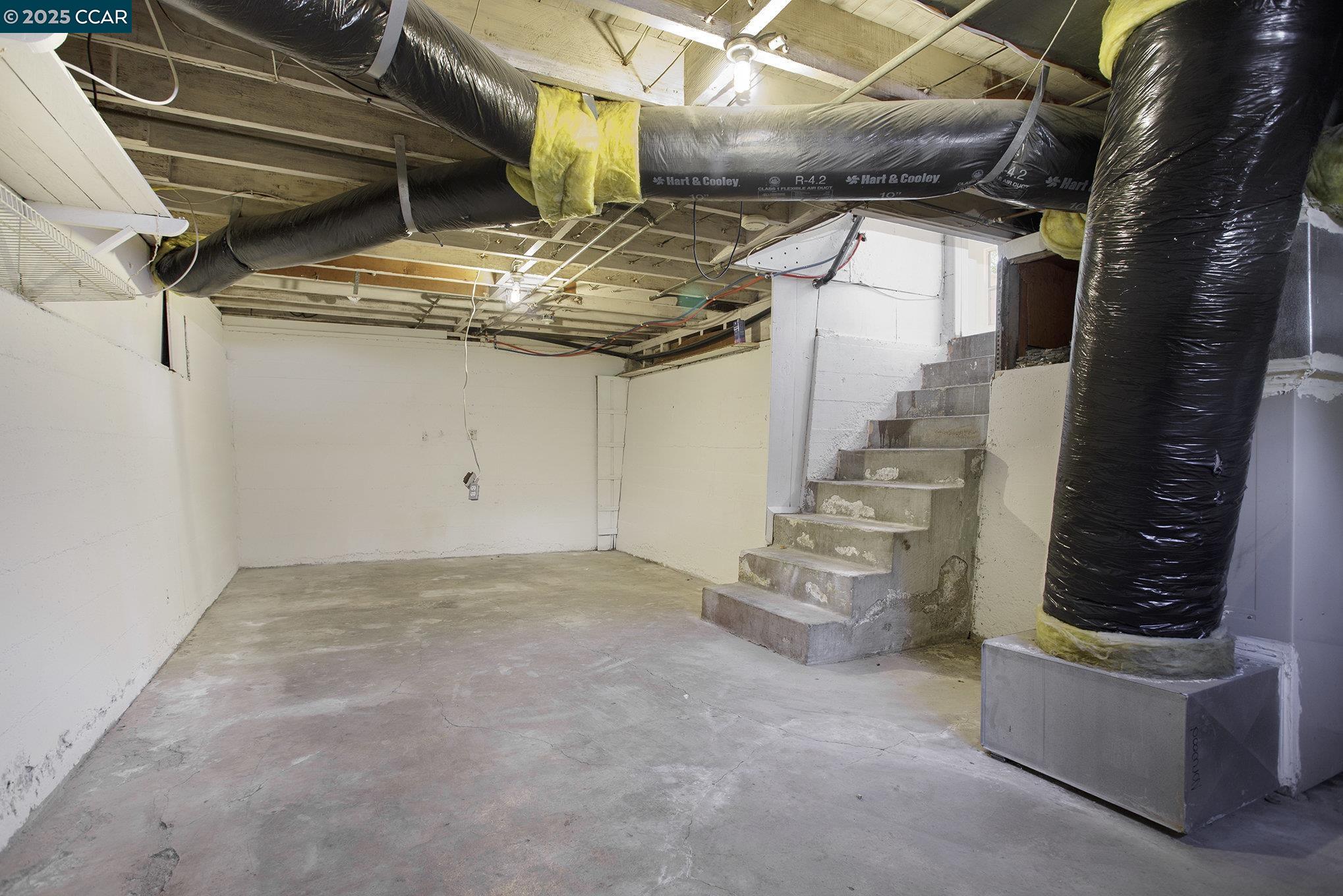 Detail Gallery Image 28 of 33 For 532 Central Ave, Pittsburg,  CA 94565 - 4 Beds | 2 Baths