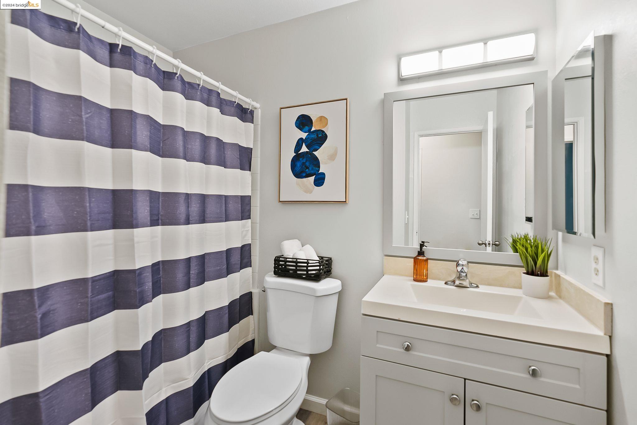 Detail Gallery Image 13 of 23 For 115 Notre Dame Dr, Vallejo,  CA 94589 - 3 Beds | 2 Baths