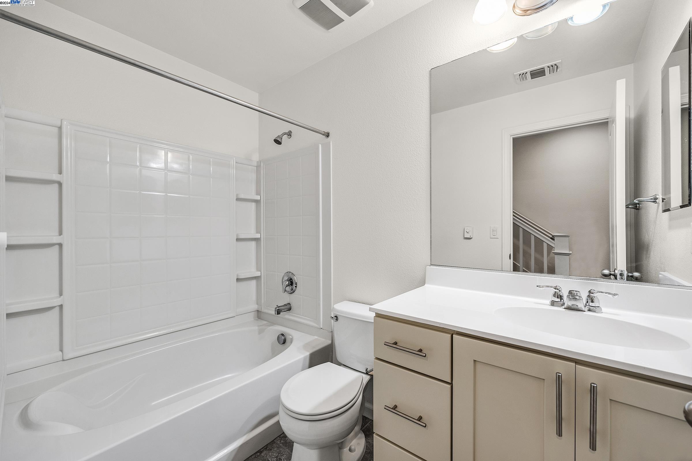 Photo #6: 41080791 Listing 
