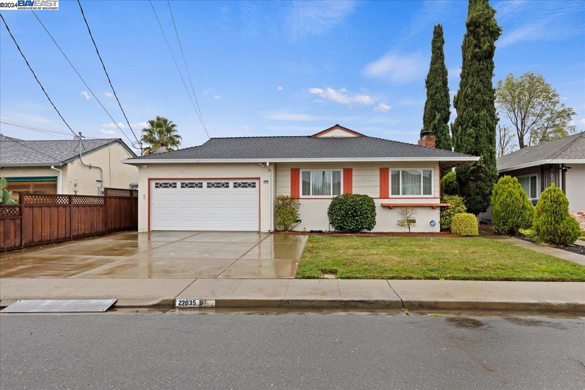 Detail Gallery Image 2 of 38 For 22035 Betlen Way, Castro Valley,  CA 94546 - 3 Beds | 2 Baths