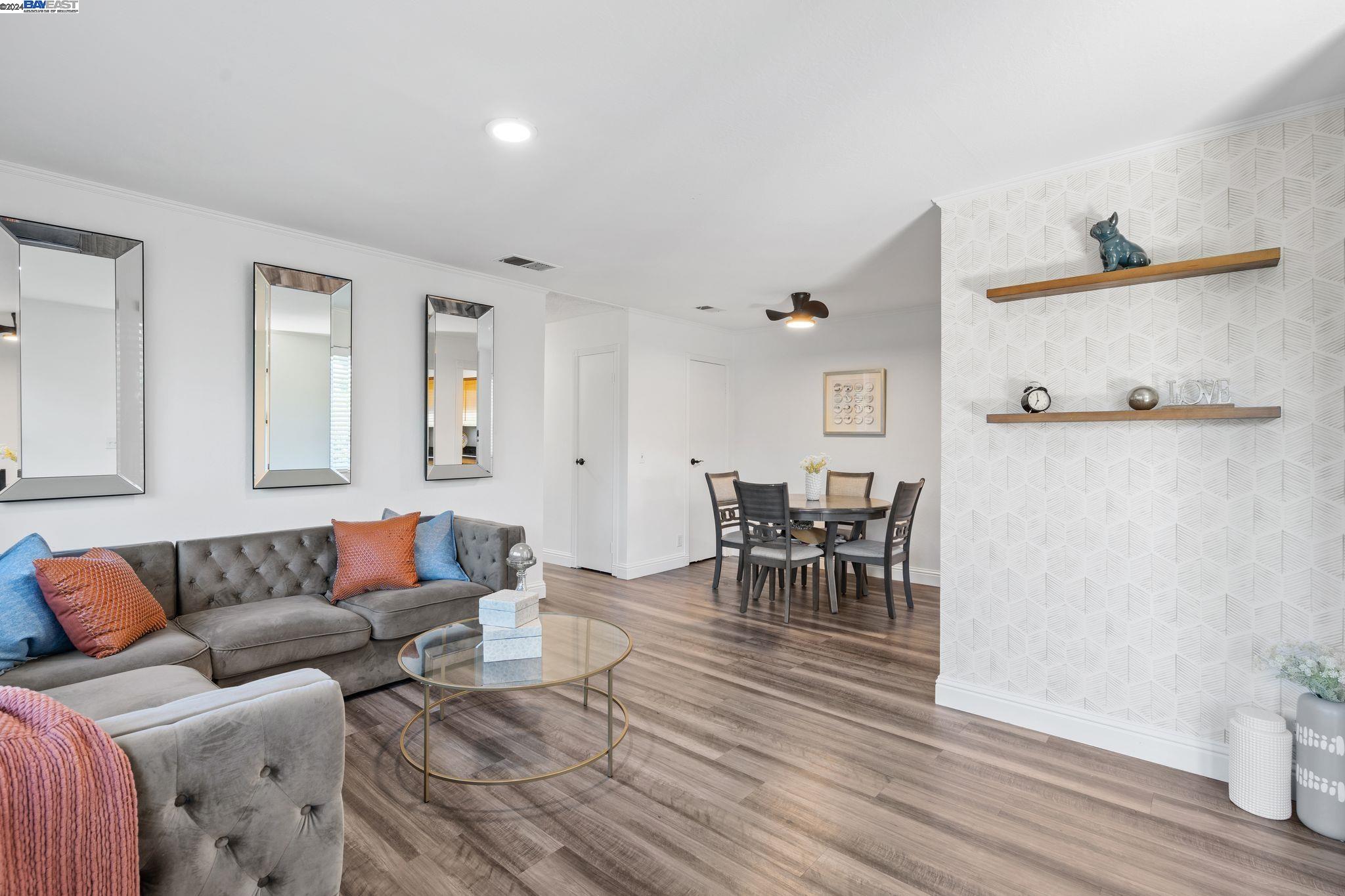 Photo #4: 41080809 Listing 