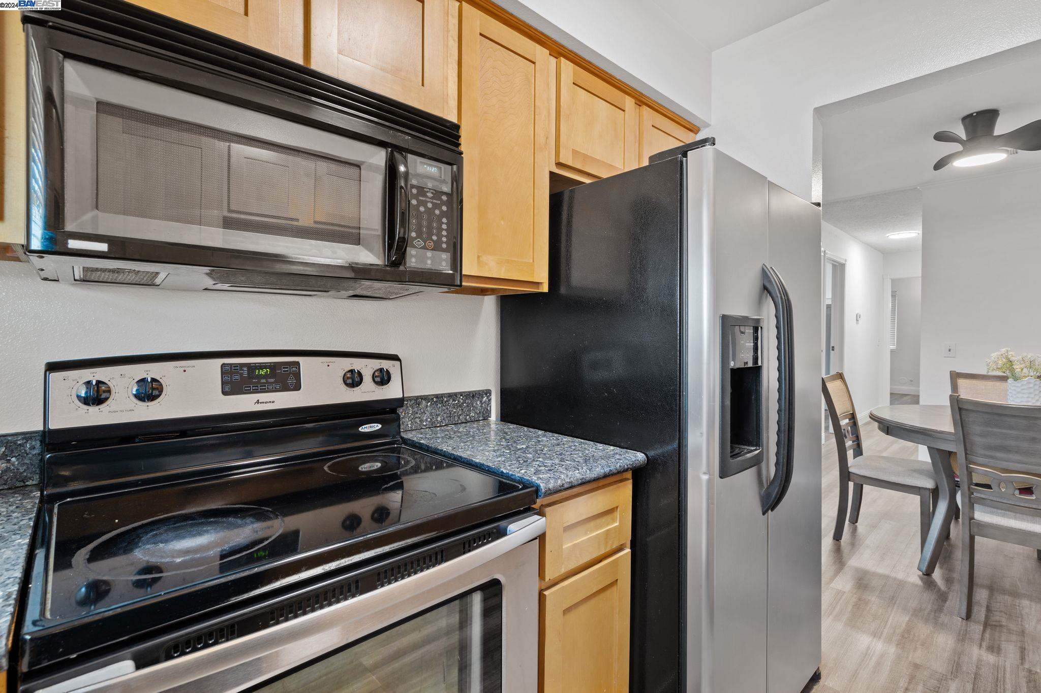 Photo #5: 41080809 Listing 
