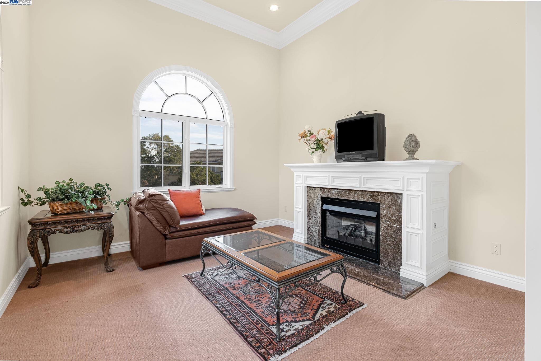 Detail Gallery Image 52 of 60 For 11 La Strada, Burlingame,  CA 94010 - 5 Beds | 4/1 Baths