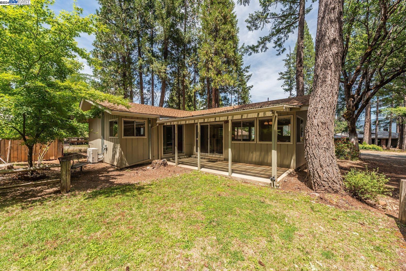 Detail Gallery Image 31 of 31 For 140 Lakeview Dr, Trinity Center,  CA 96091 - 2 Beds | 2 Baths