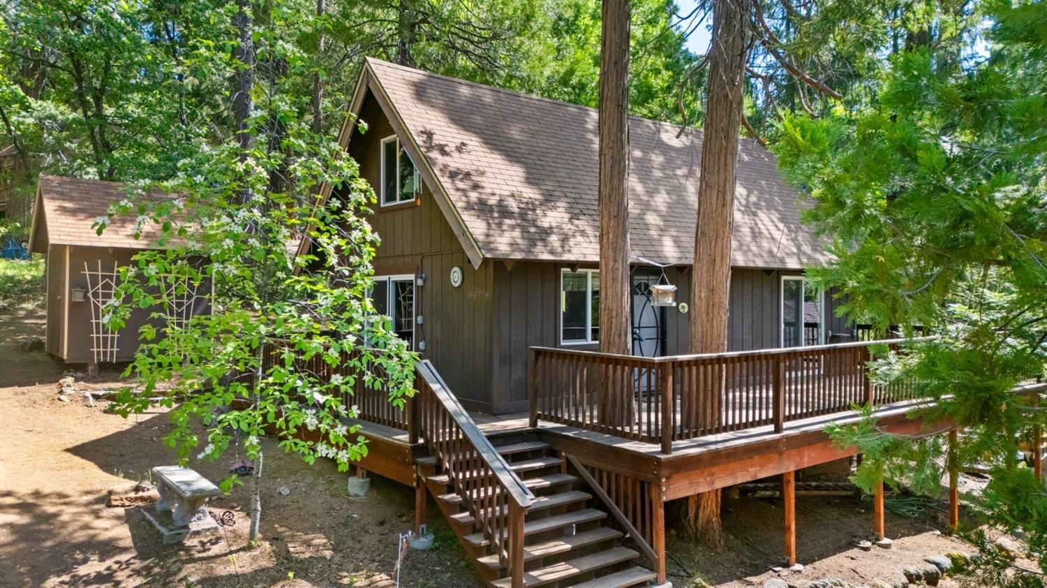 Detail Gallery Image 1 of 1 For 24035 Pine Lake Drive, Twain Harte,  CA 95383 - 3 Beds | 1 Baths