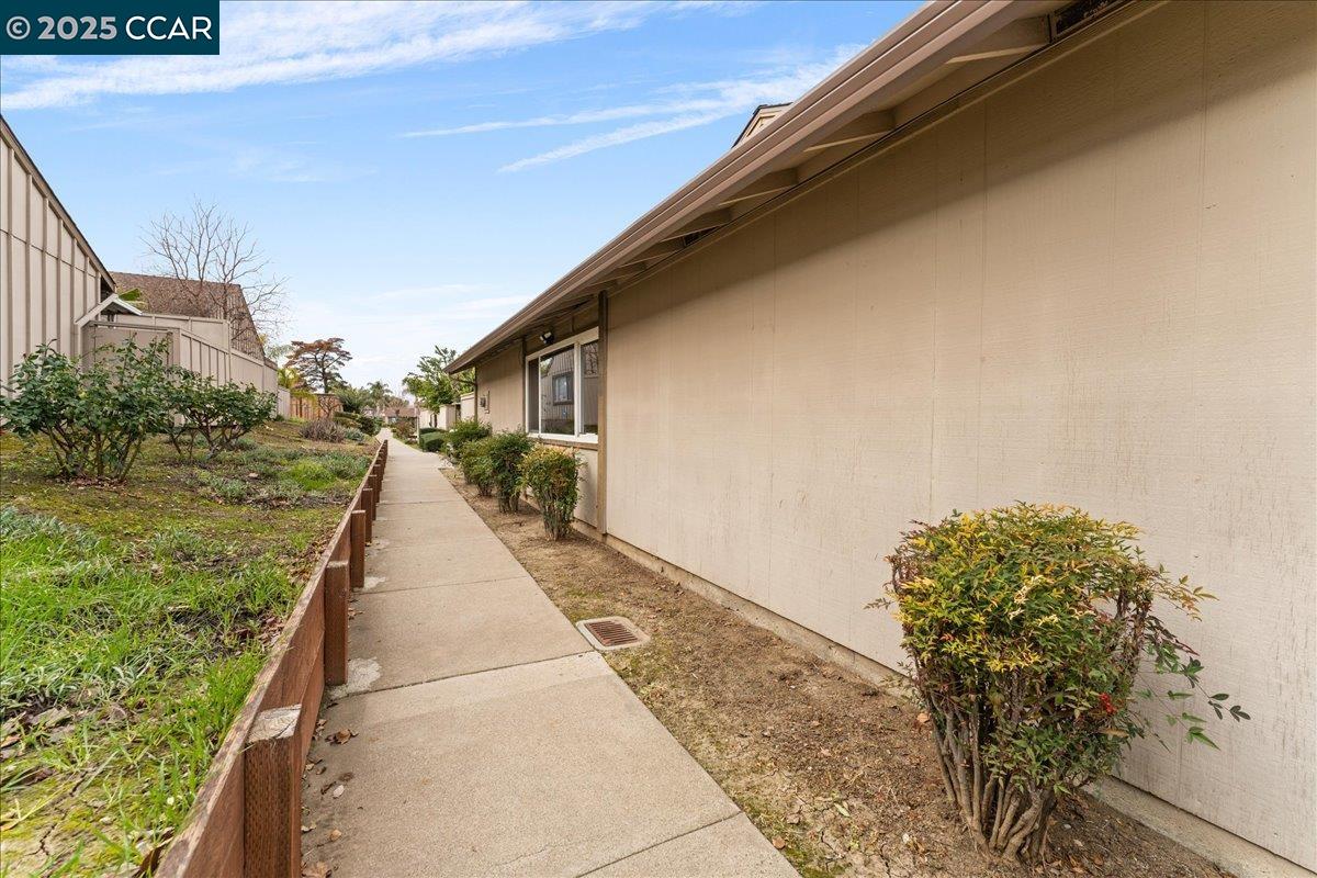Photo #4: 41080873 Listing 