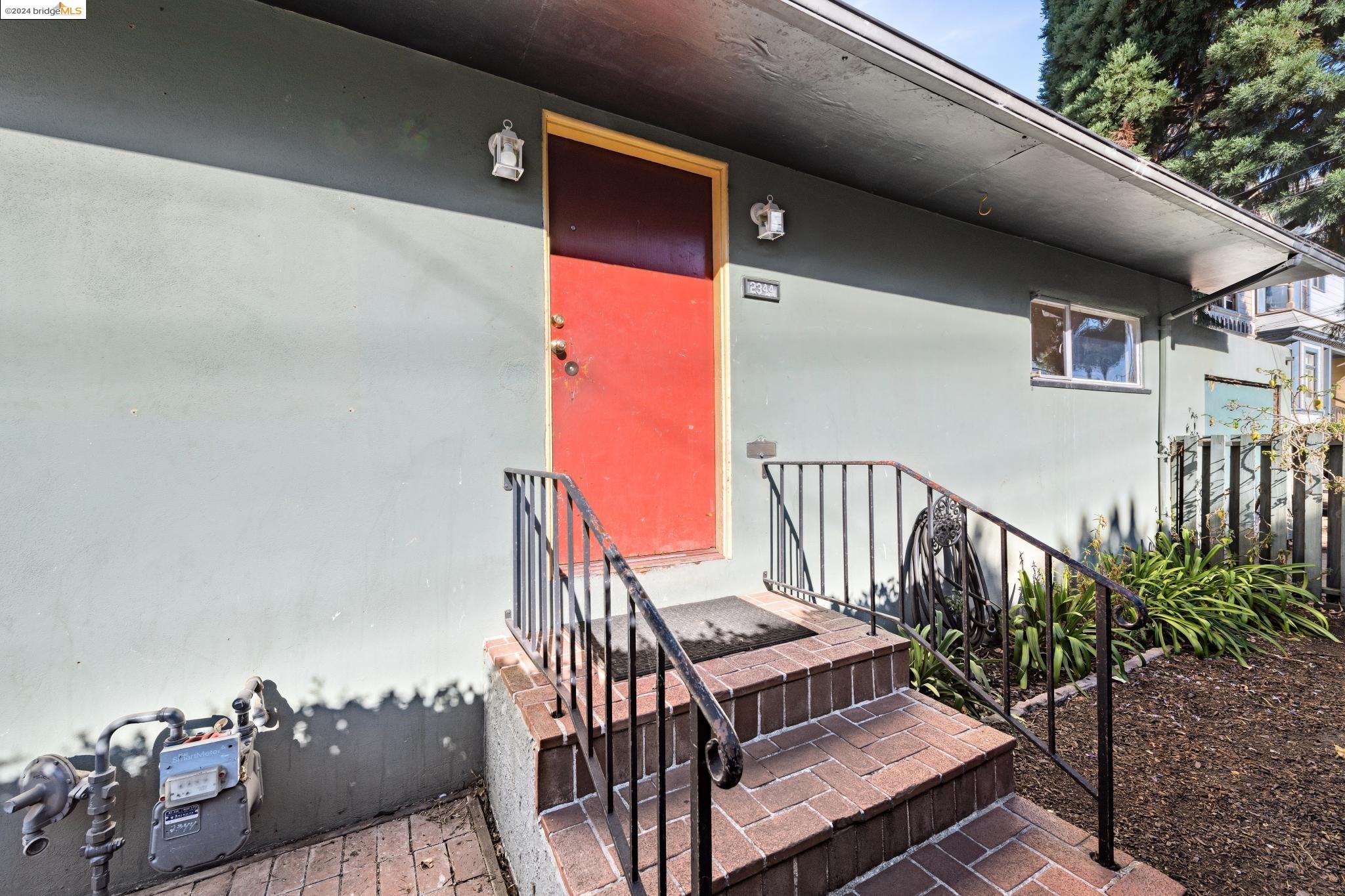 2344 Fulton St
