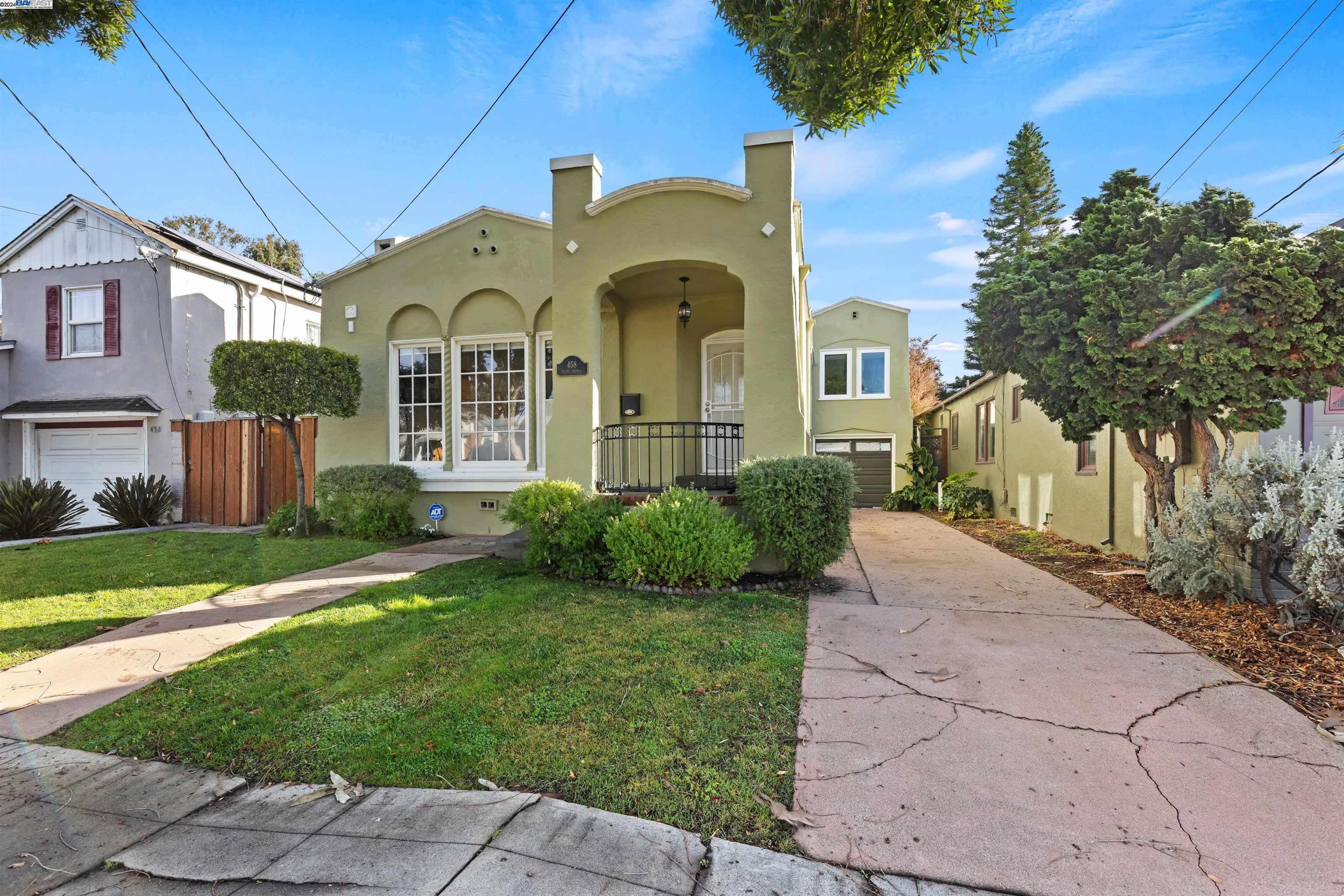 Detail Gallery Image 1 of 1 For 458 Diehl Ave, San Leandro,  CA 94577 - 4 Beds | 3 Baths