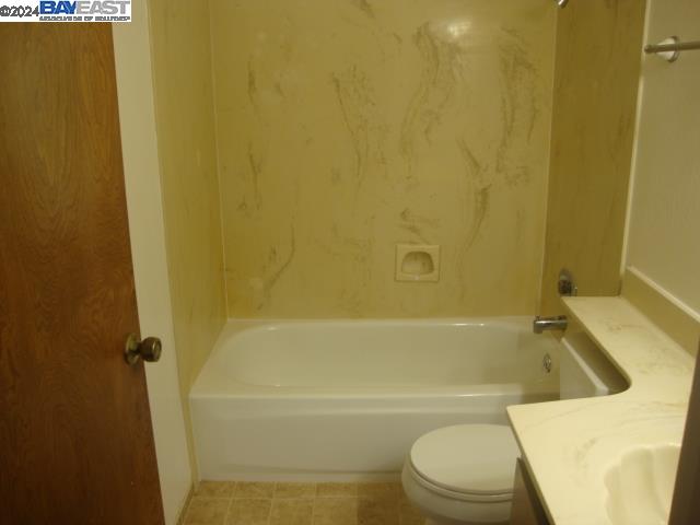 Photo #12: 41080957 Listing 