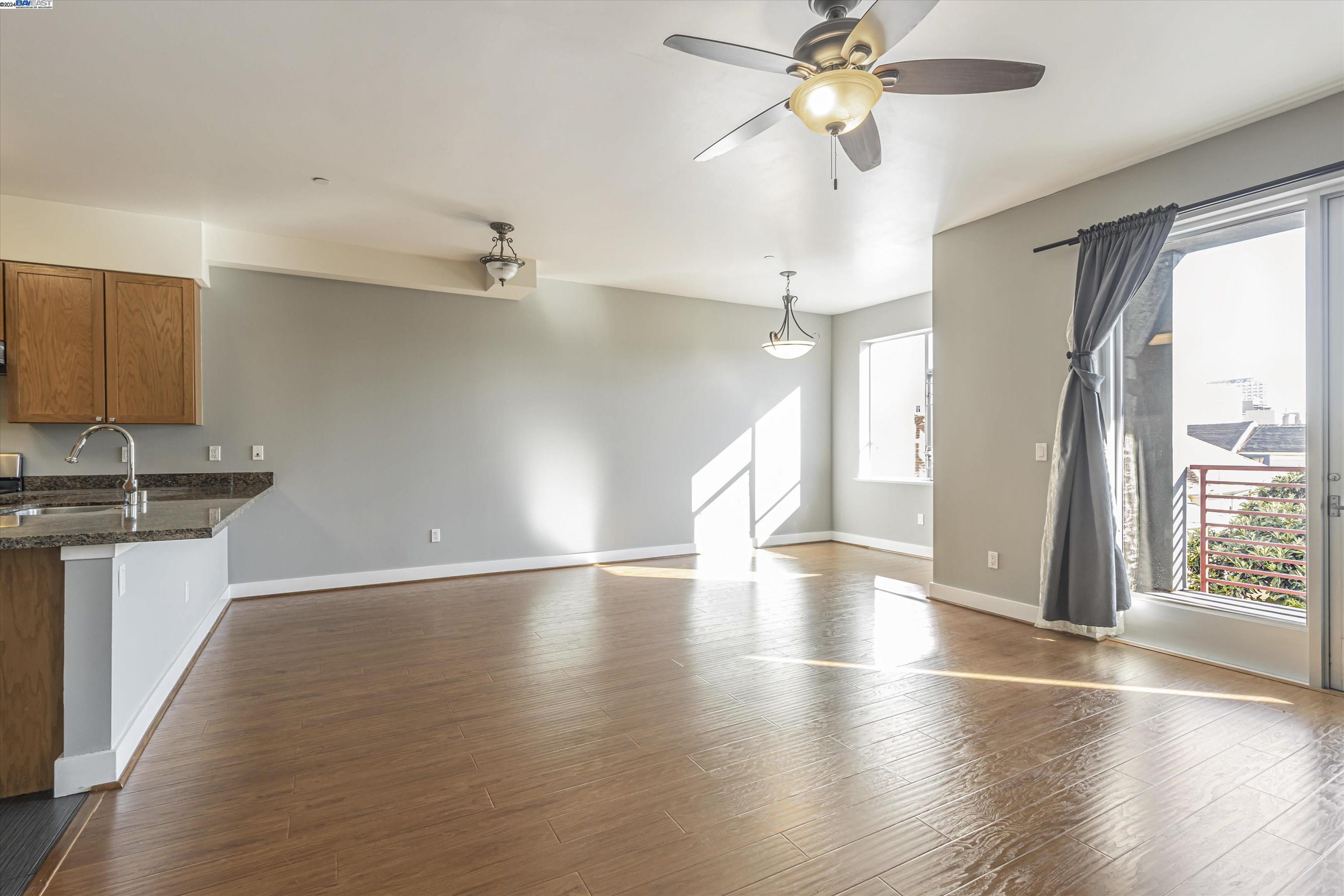 More Details about MLS # 41080962 : 1020 JACKSON ST # 302