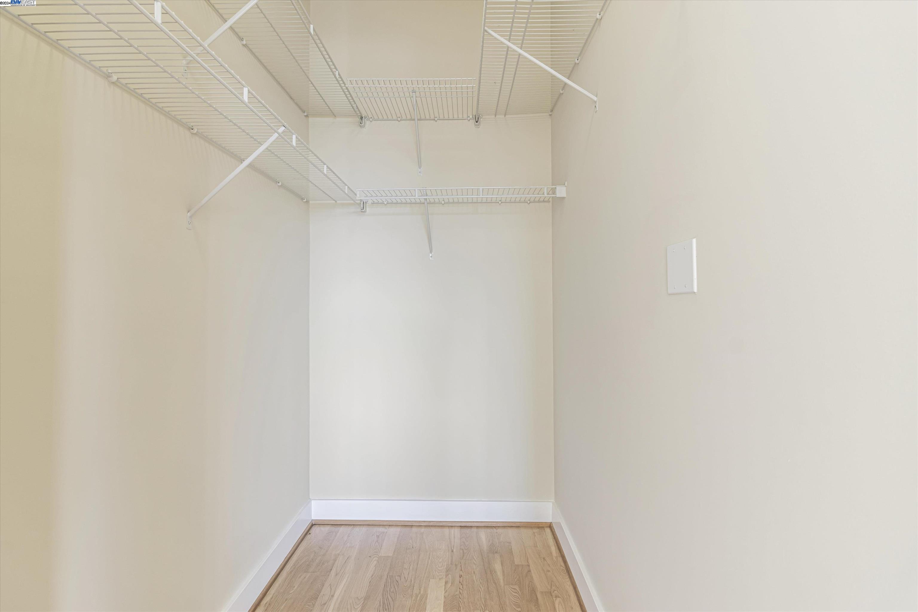1020 Jackson St # 302, Oakland, California 94607, 1 Bedroom Bedrooms, 3 Rooms Rooms,1 BathroomBathrooms,Residential,For Sale,1020 Jackson St # 302,41080962