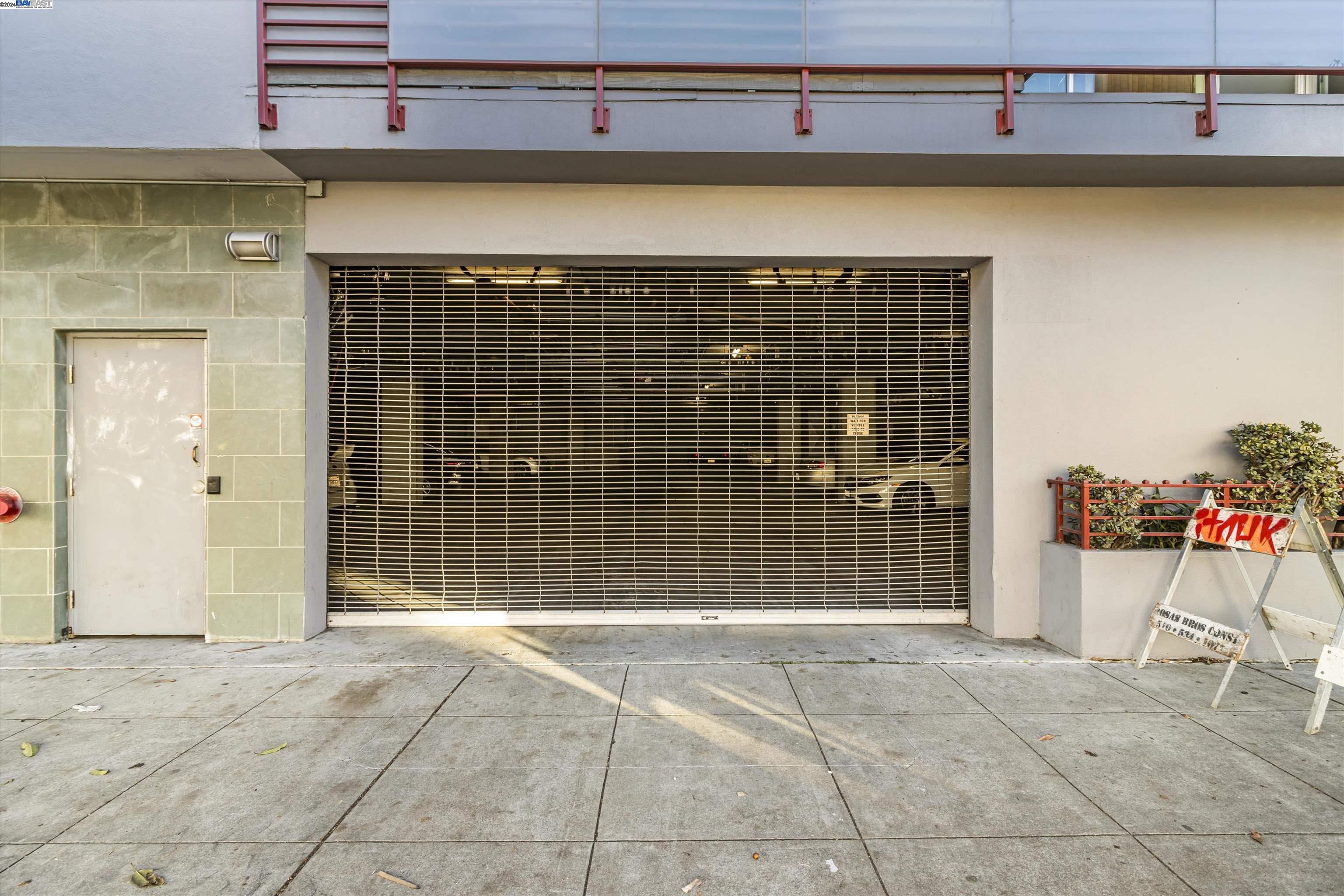 1020 Jackson St # 302, Oakland, California 94607, 1 Bedroom Bedrooms, 3 Rooms Rooms,1 BathroomBathrooms,Residential,For Sale,1020 Jackson St # 302,41080962