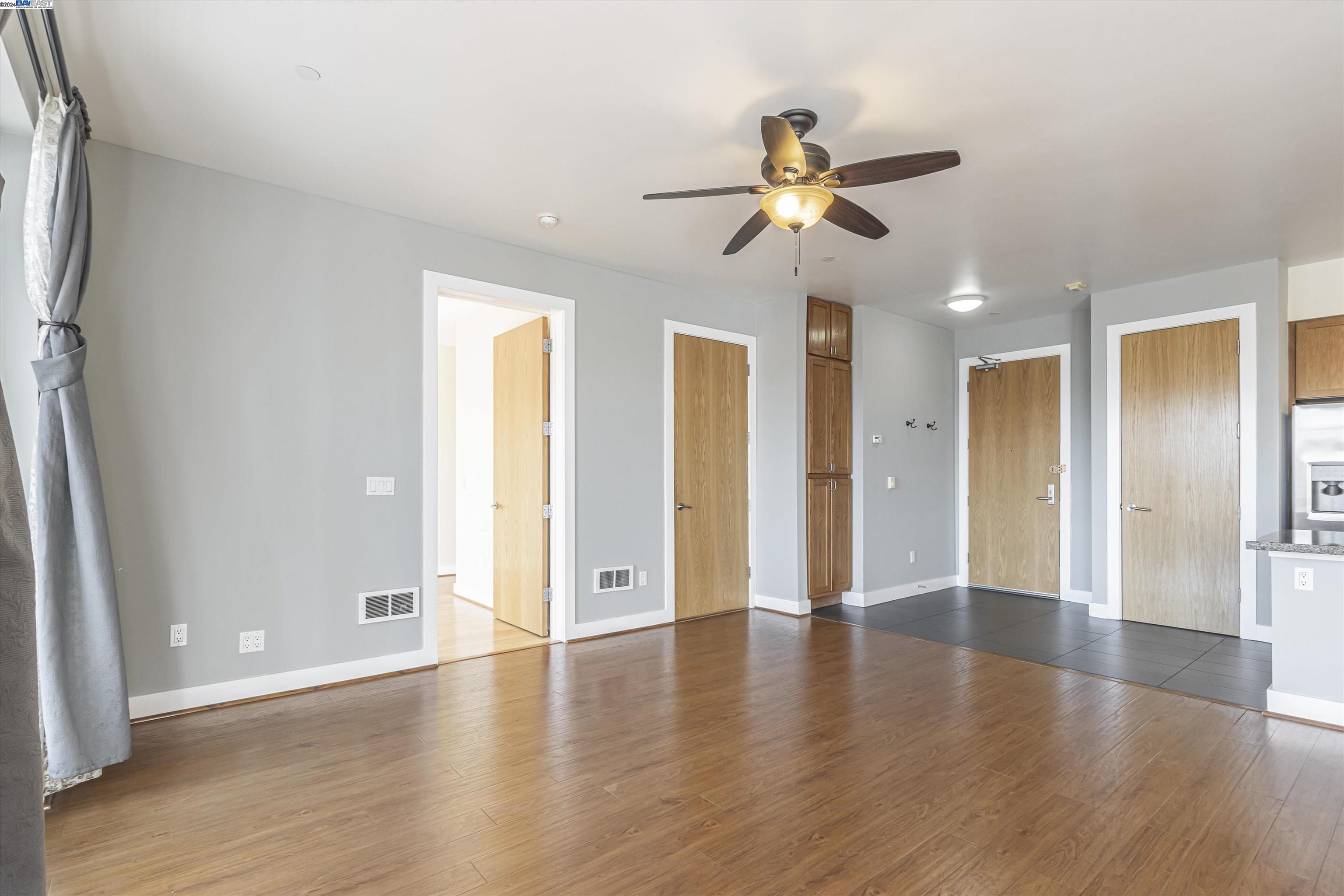 1020 Jackson St # 302, Oakland, California 94607, 1 Bedroom Bedrooms, 3 Rooms Rooms,1 BathroomBathrooms,Residential,For Sale,1020 Jackson St # 302,41080962