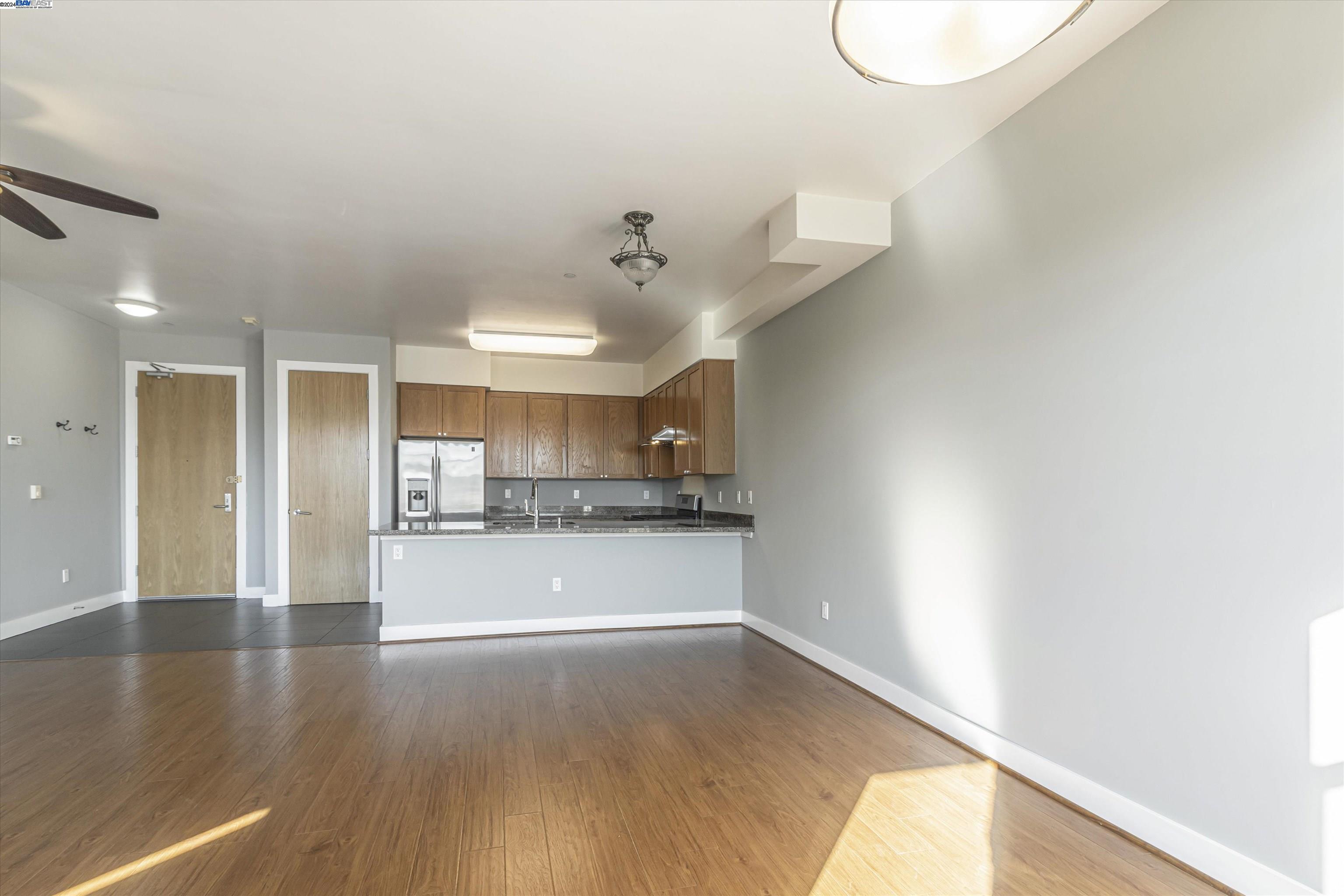 1020 Jackson St # 302, Oakland, California 94607, 1 Bedroom Bedrooms, 3 Rooms Rooms,1 BathroomBathrooms,Residential,For Sale,1020 Jackson St # 302,41080962