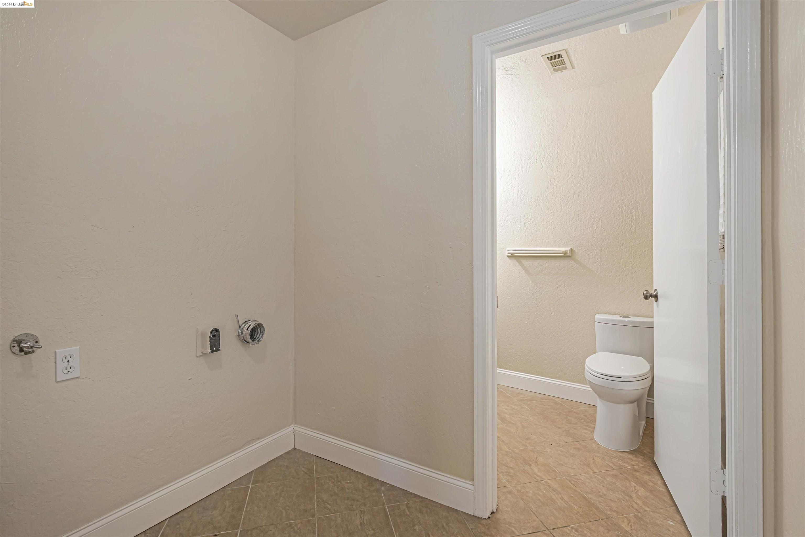 Detail Gallery Image 39 of 50 For 2933 Sunset Lane, Antioch,  CA 94509 - 3 Beds | 2 Baths